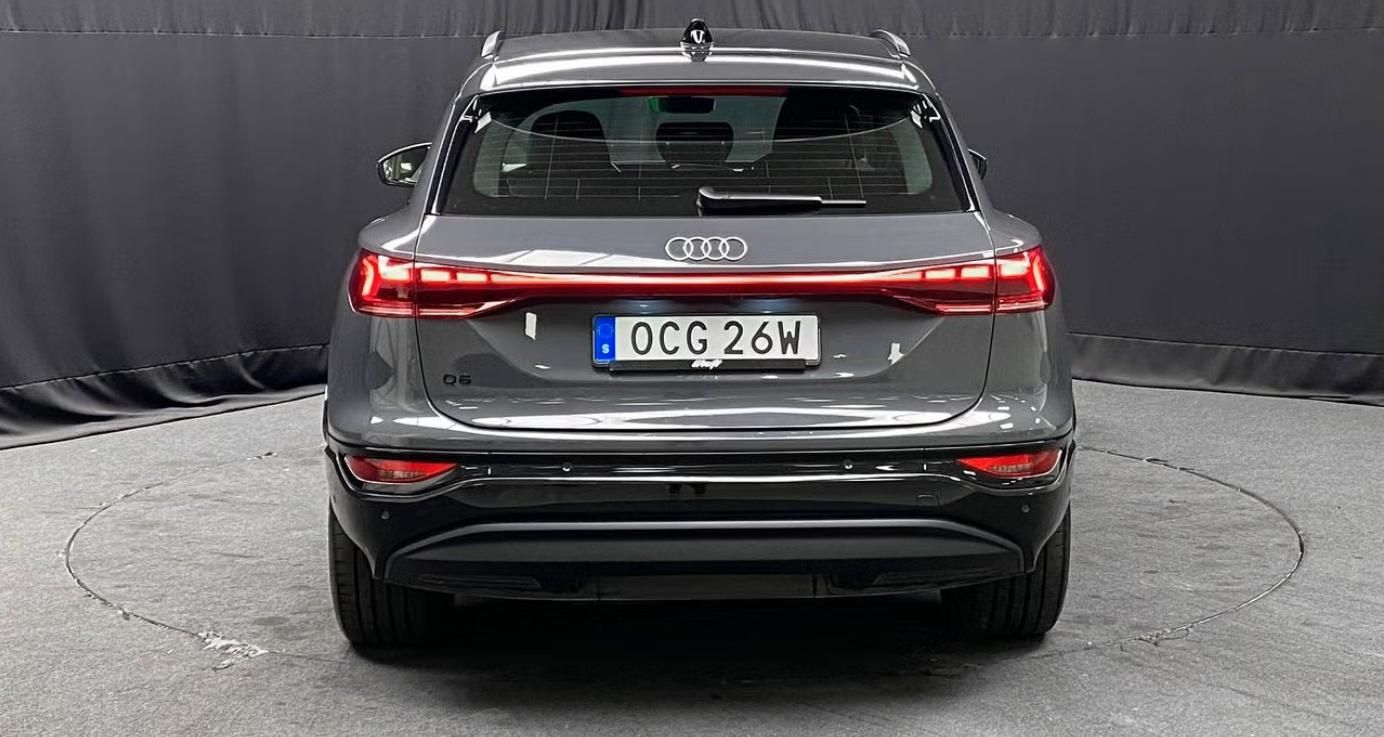 Audi Q6 e-tron, Performance Proline 360 Kamera - fotka 5