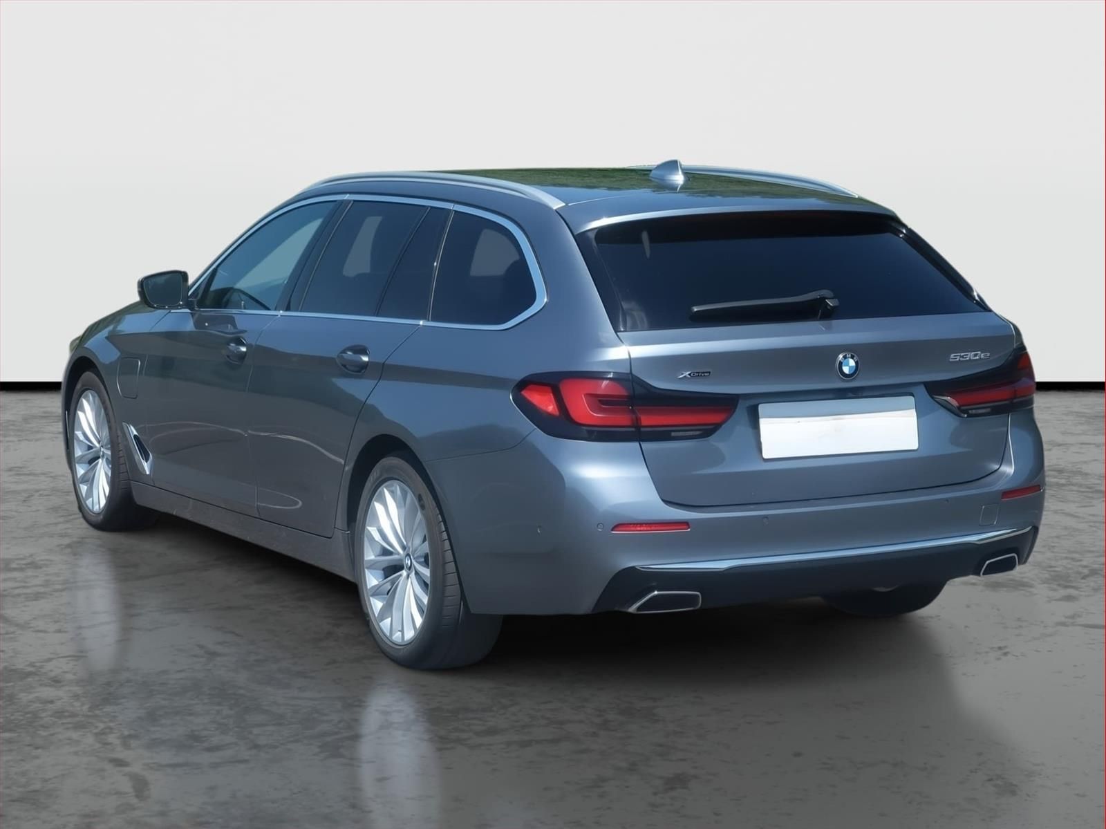 BMW Řada 5, 530e xDrive, Luxury Line - fotka 4