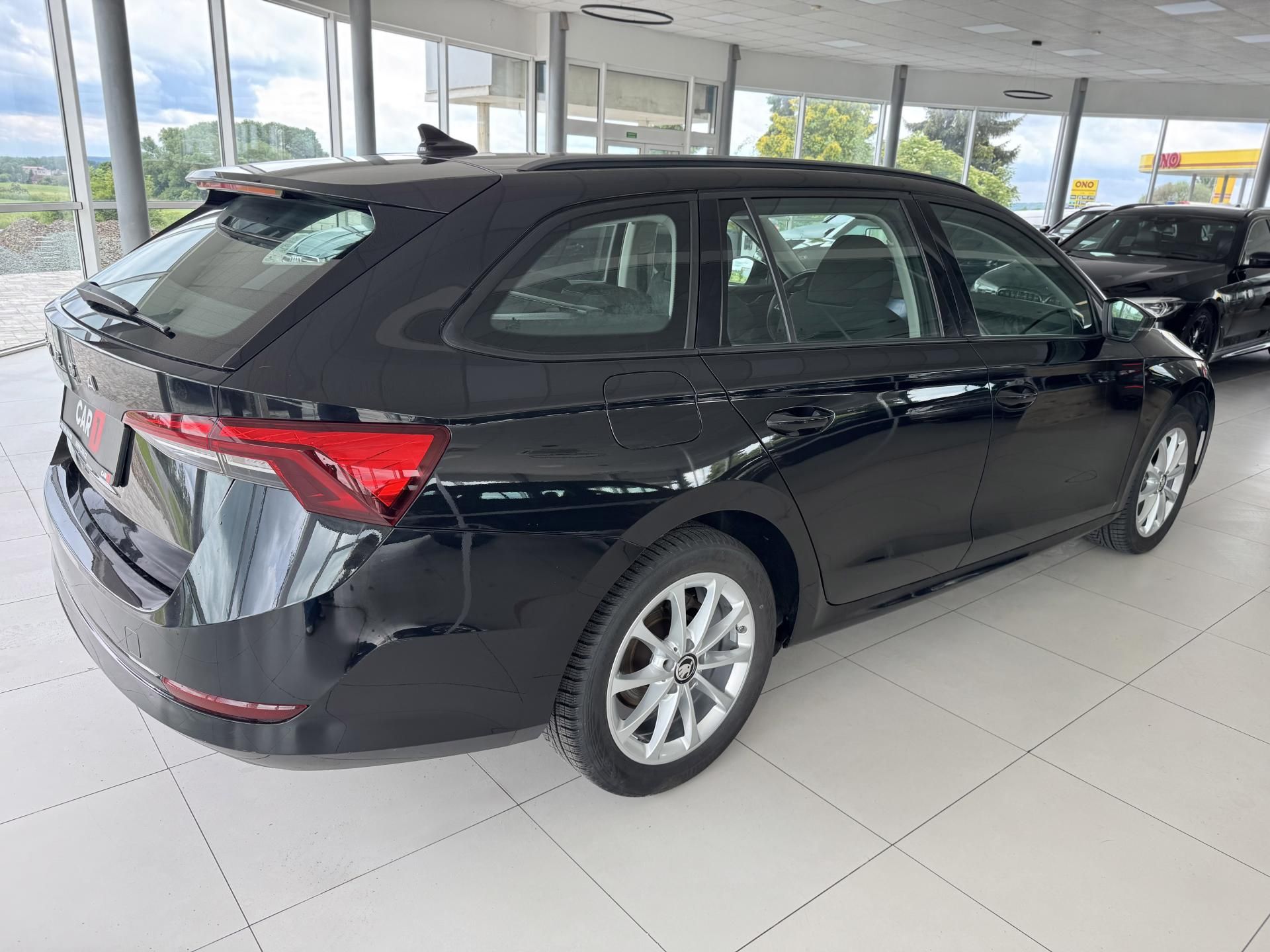 Škoda Octavia, 2,0TDI DSG*110kW*Ambition - fotka 5