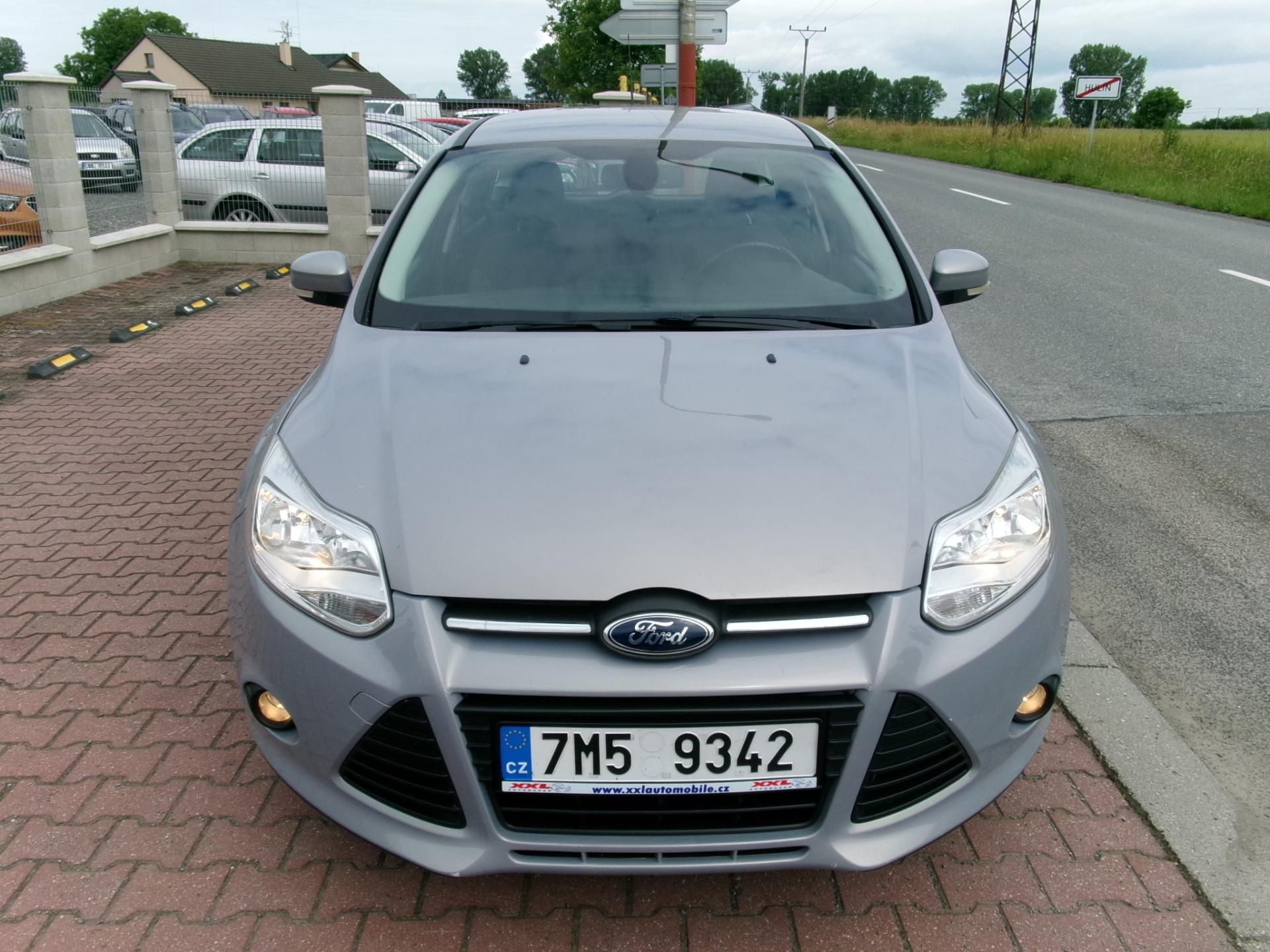 Ford Focus, 1,0 ECOBOOST AC BT TEMP - fotka 2
