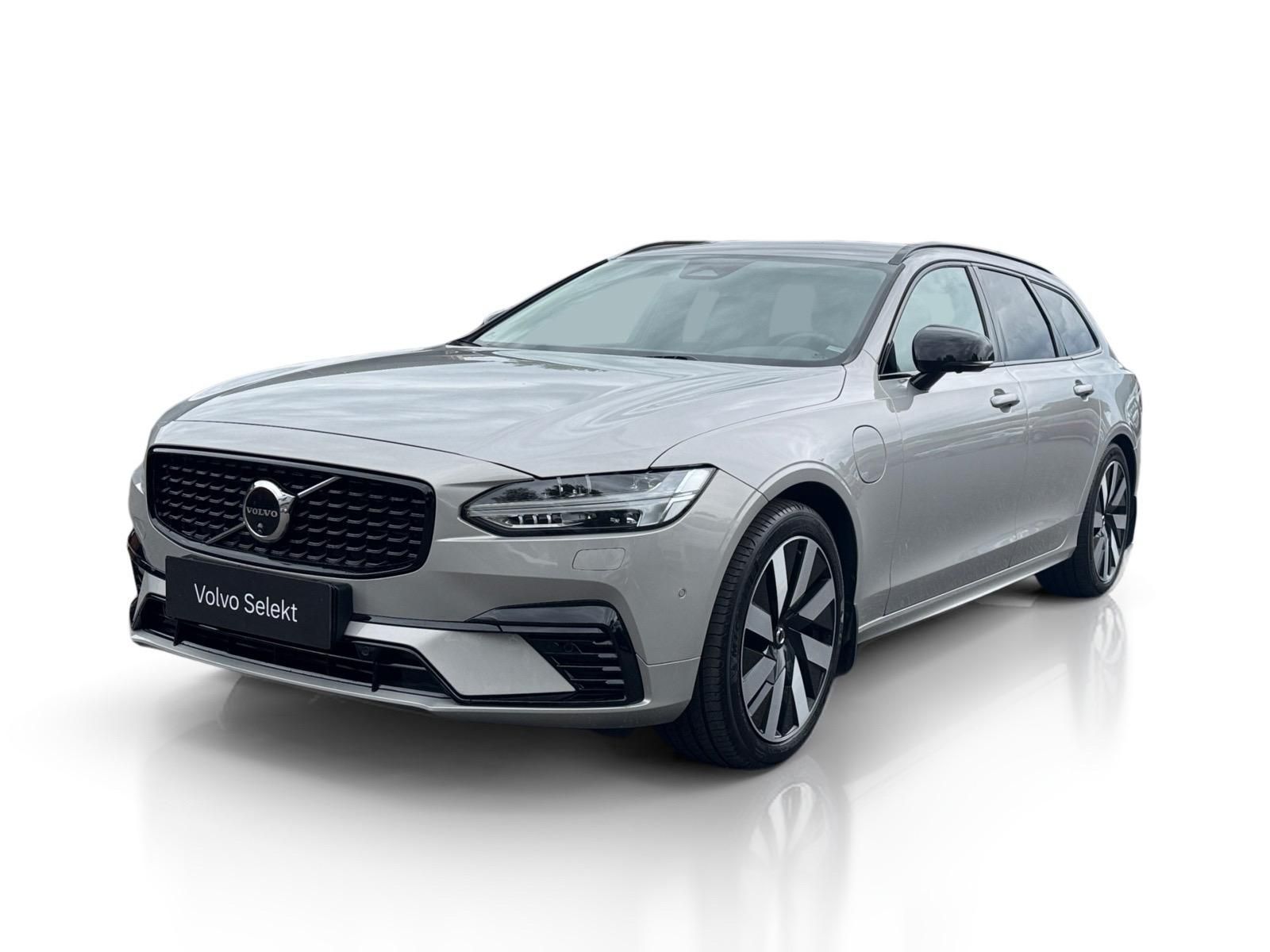 Volvo V90, T6 AWD 257kW | PLUS DARK 1.MAJ