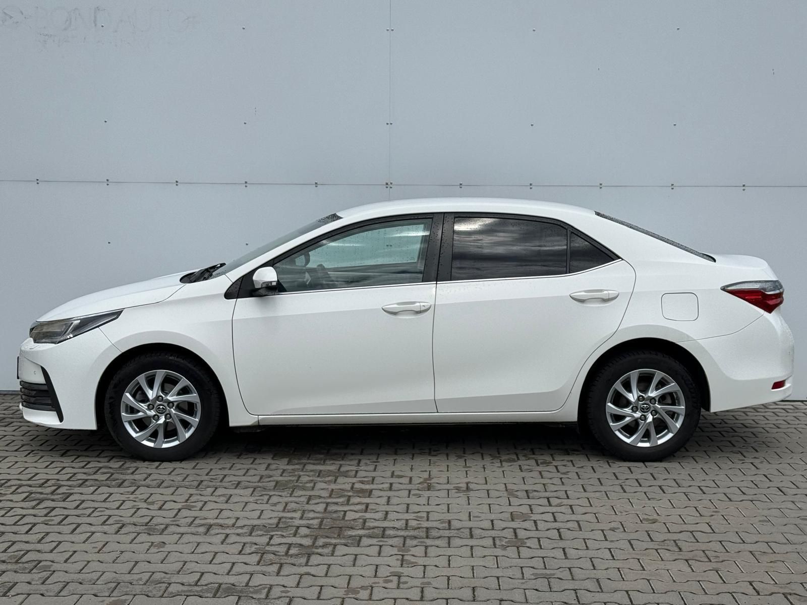 Toyota Corolla, 1.6 VVT-i Active Trend - fotka 3