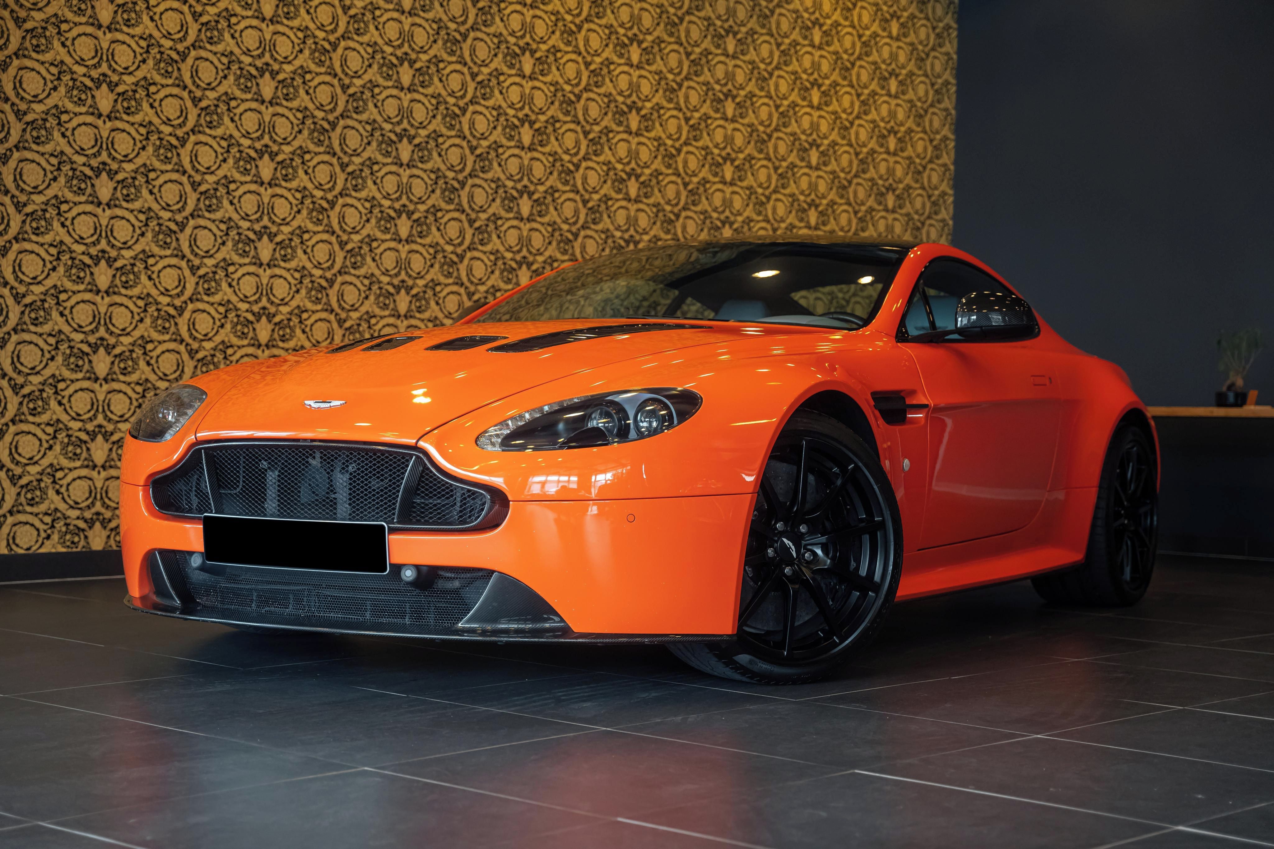 Aston Martin V12 Vantage, S 6.0L 421kw