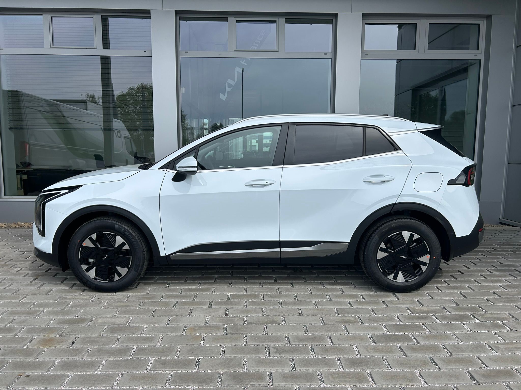 Kia Sportage, 1.6TGDi Exlcusive plus - fotka 4