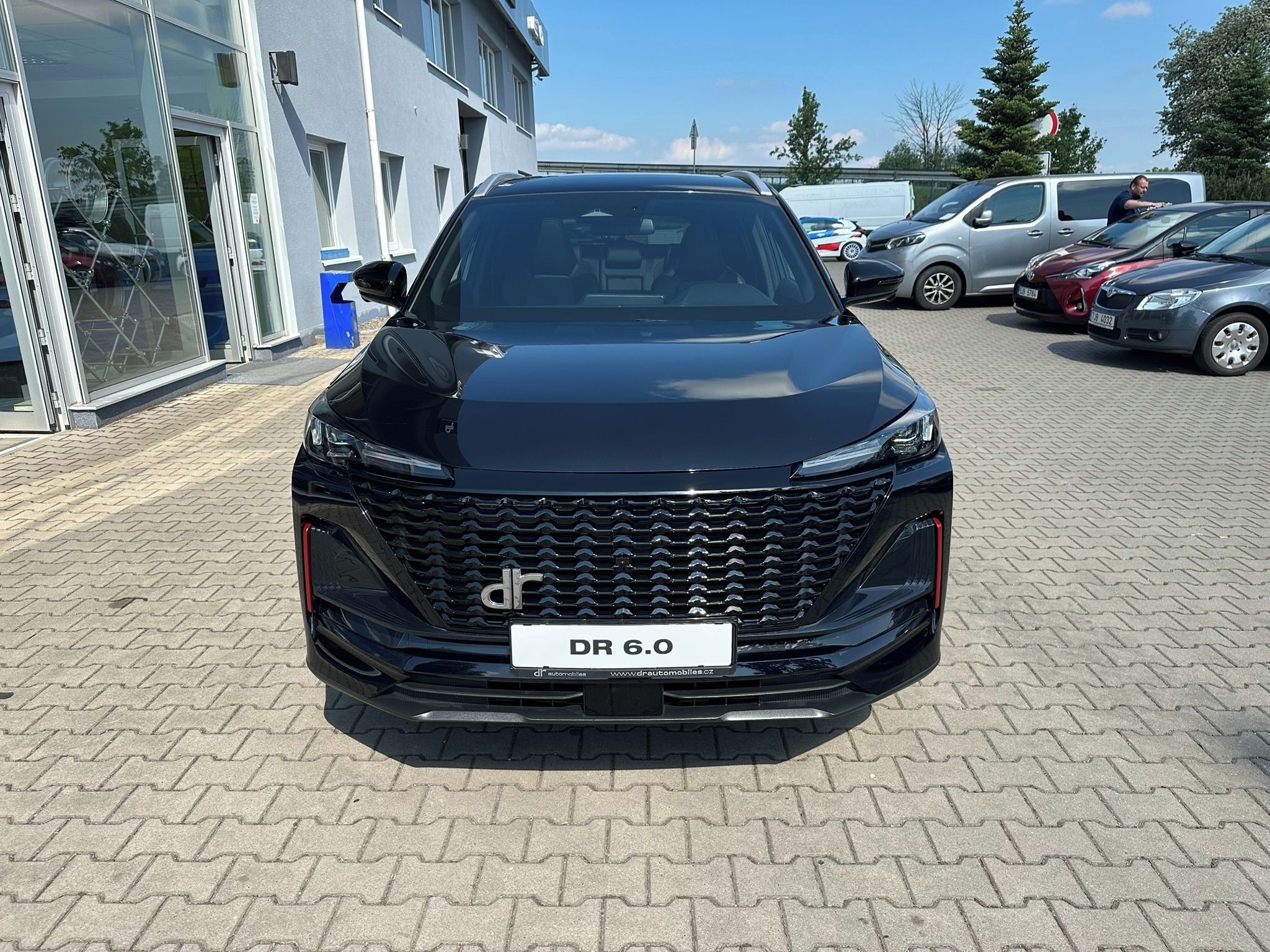 DR DR 6.0, 1,5 T-GDI 133kW  NOVÝ VŮZ - fotka 3