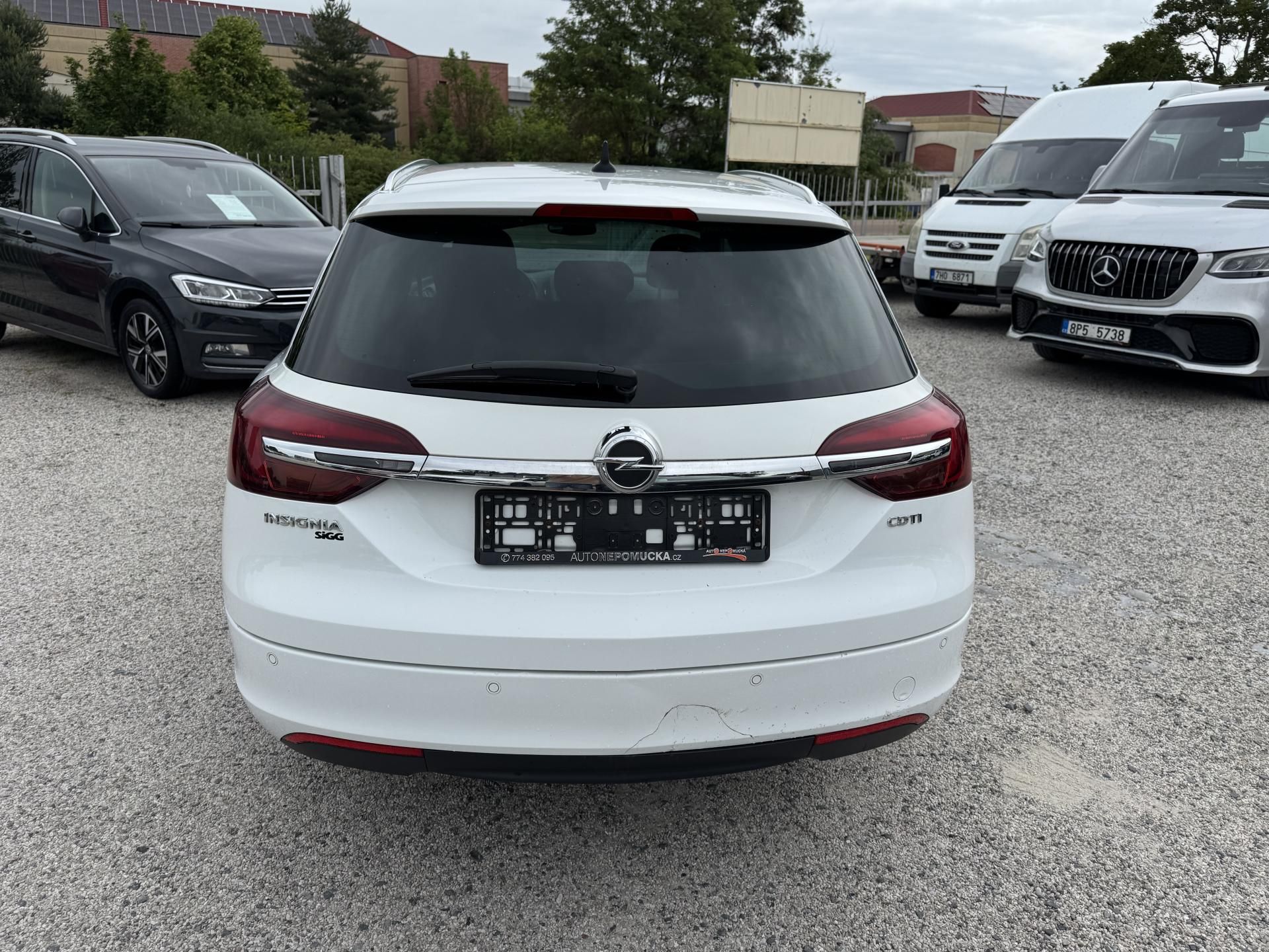 Opel Insignia, 2.0CDTI 120KwAT Virtual cocpit - fotka 6