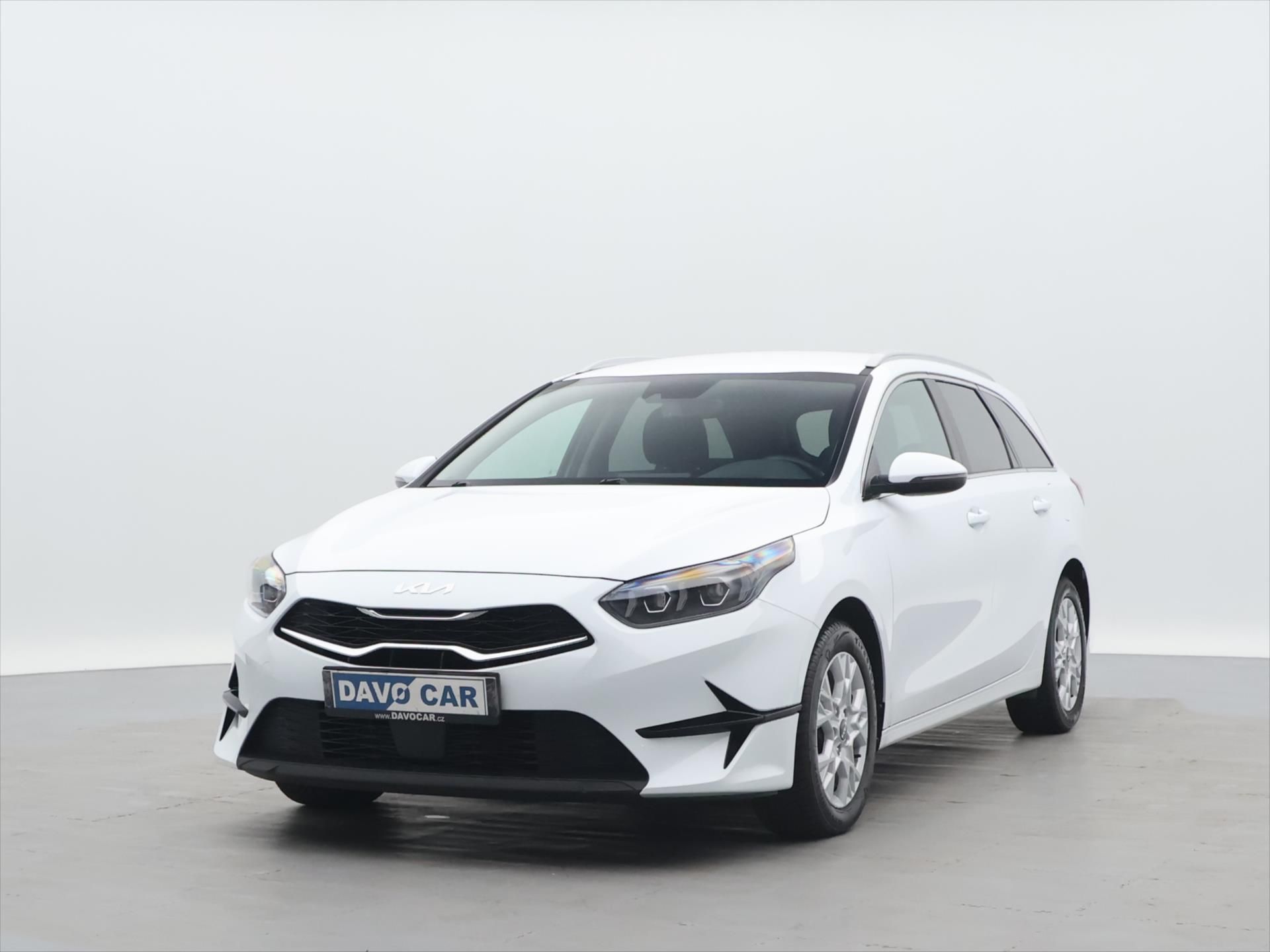 Kia Cee´d, 1,5 T-GDI 117 kW TOP Aut. DPH - fotka 3