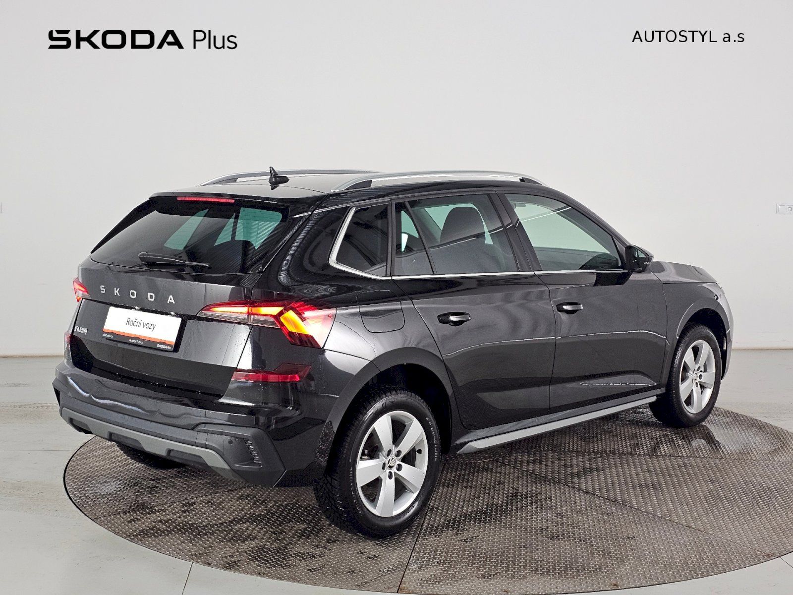 Škoda Kamiq, 1.0TSI 85kW TOP Selection - fotka 2