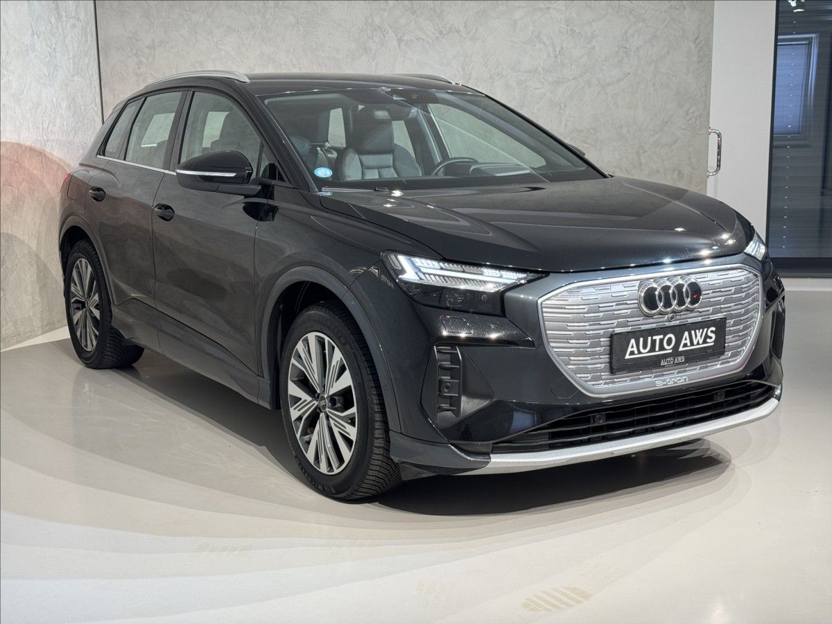 Audi Q4 e-tron, 45 Quattro 195kW LED Matrix - fotka 4