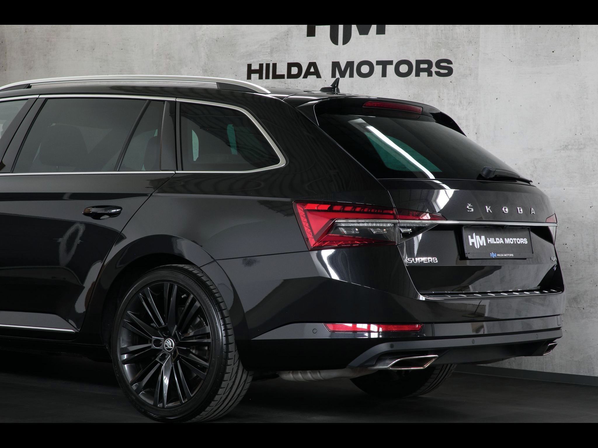 Škoda Superb, 2.0TSI 206kW 4x4 L&K Max výbav - fotka 6