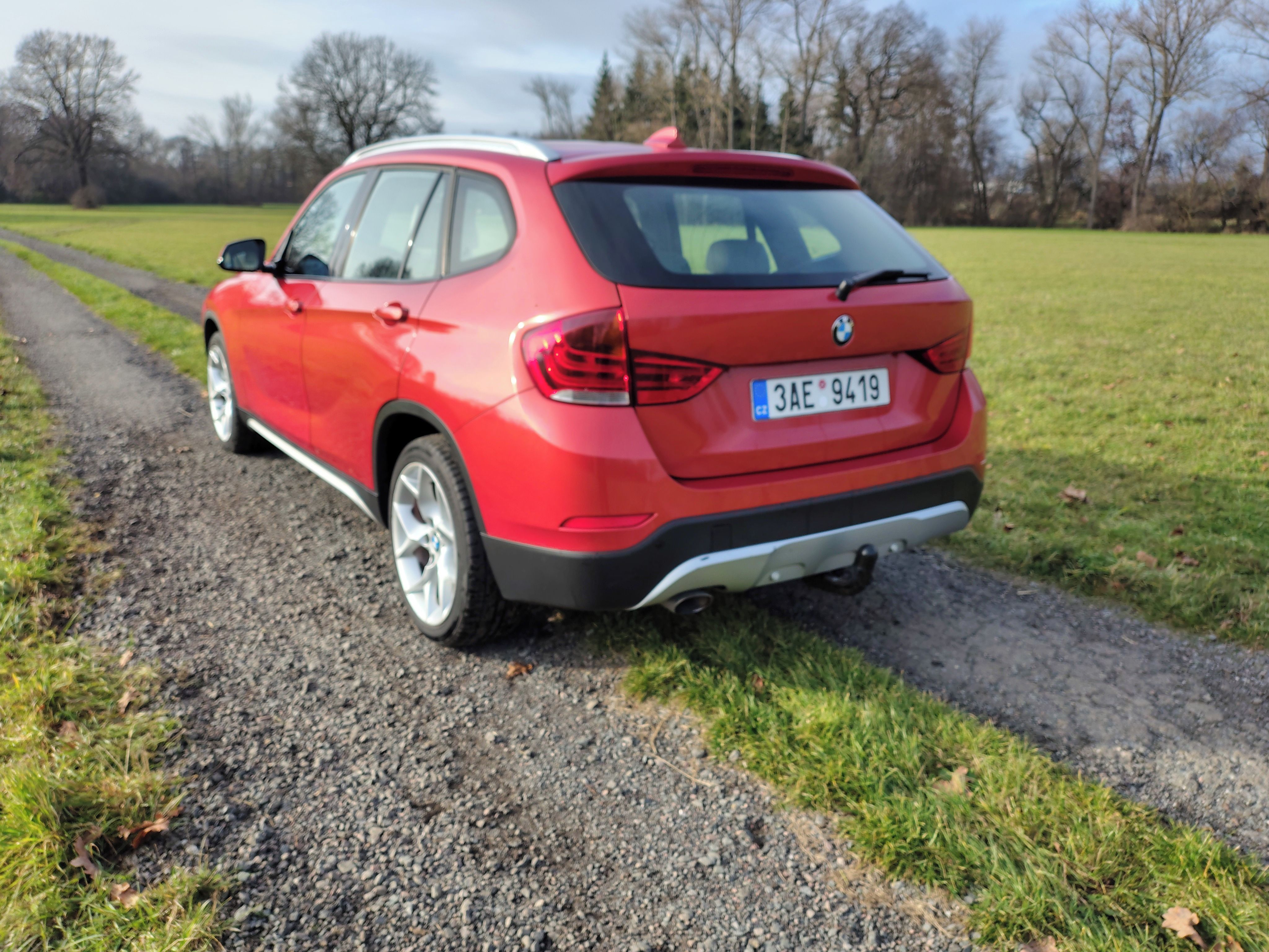 BMW X1, 20d xDrive - fotka 4