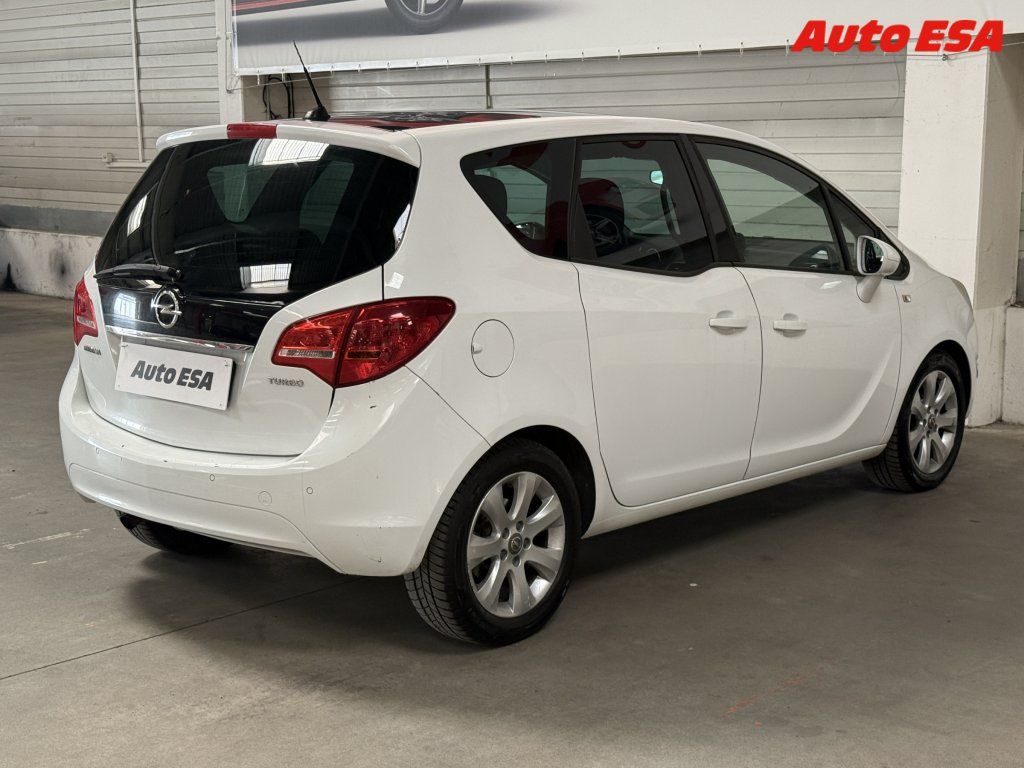 Opel Meriva, 1.4i,panorama,autoAC - fotka 6