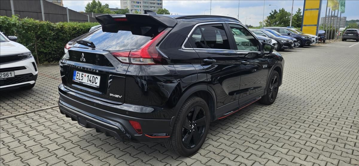 Mitsubishi Eclipse, 2,4 PHEV PLUG-in Hybrid 4x4  I - fotka 4