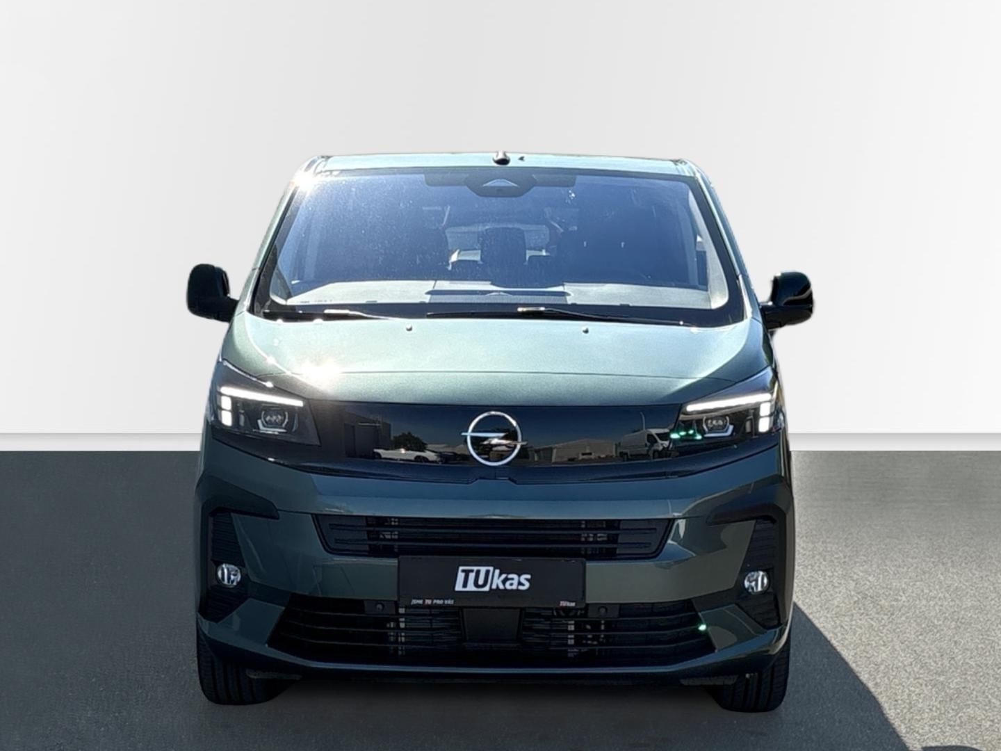 Opel Zafira, 2.2CDTi 180k 130kW L2 Elegance - fotka 3