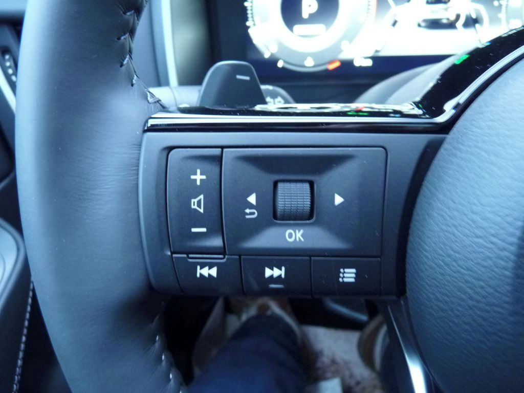 Nissan Qashqai, 1.3DIG-T 158PS AT 4WD Tekna 1M - fotka 6