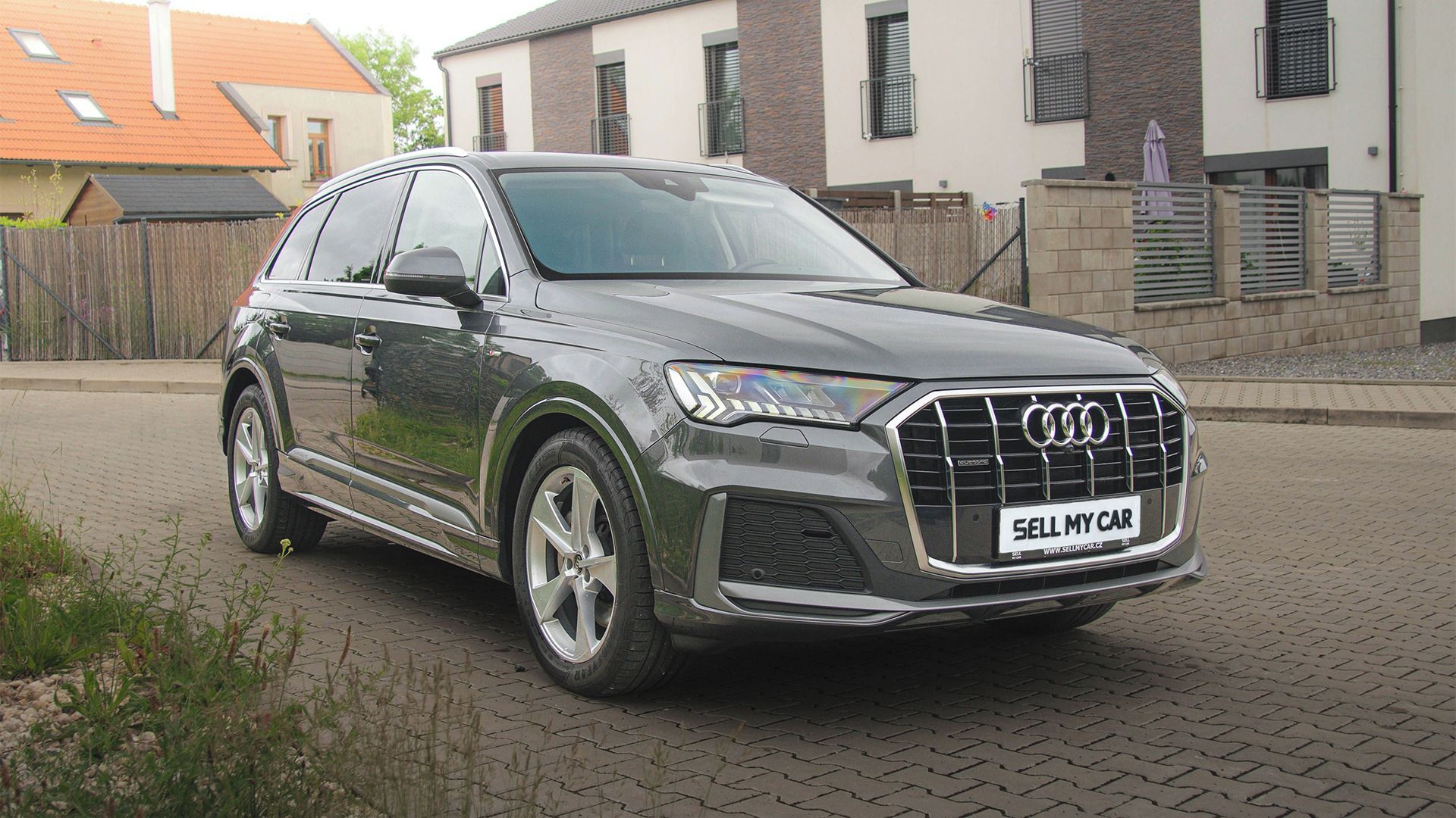 Audi Q7, Quattro 3,0TDI/170kW 7.míst ČR - fotka 3