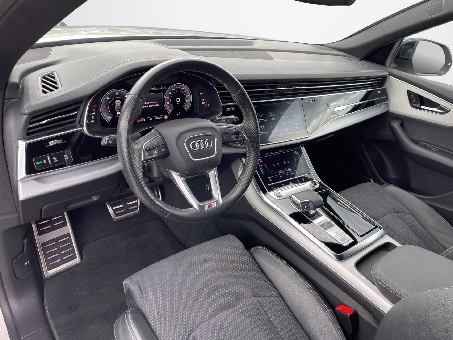 Audi Q8, 50 TDI 210 kW Quattro S-Line T - fotka 5