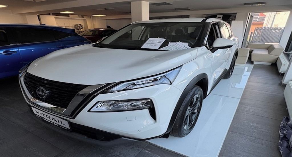 Nissan X-Trail, 1.5 VC-T MH 163HP A/T Accenta+