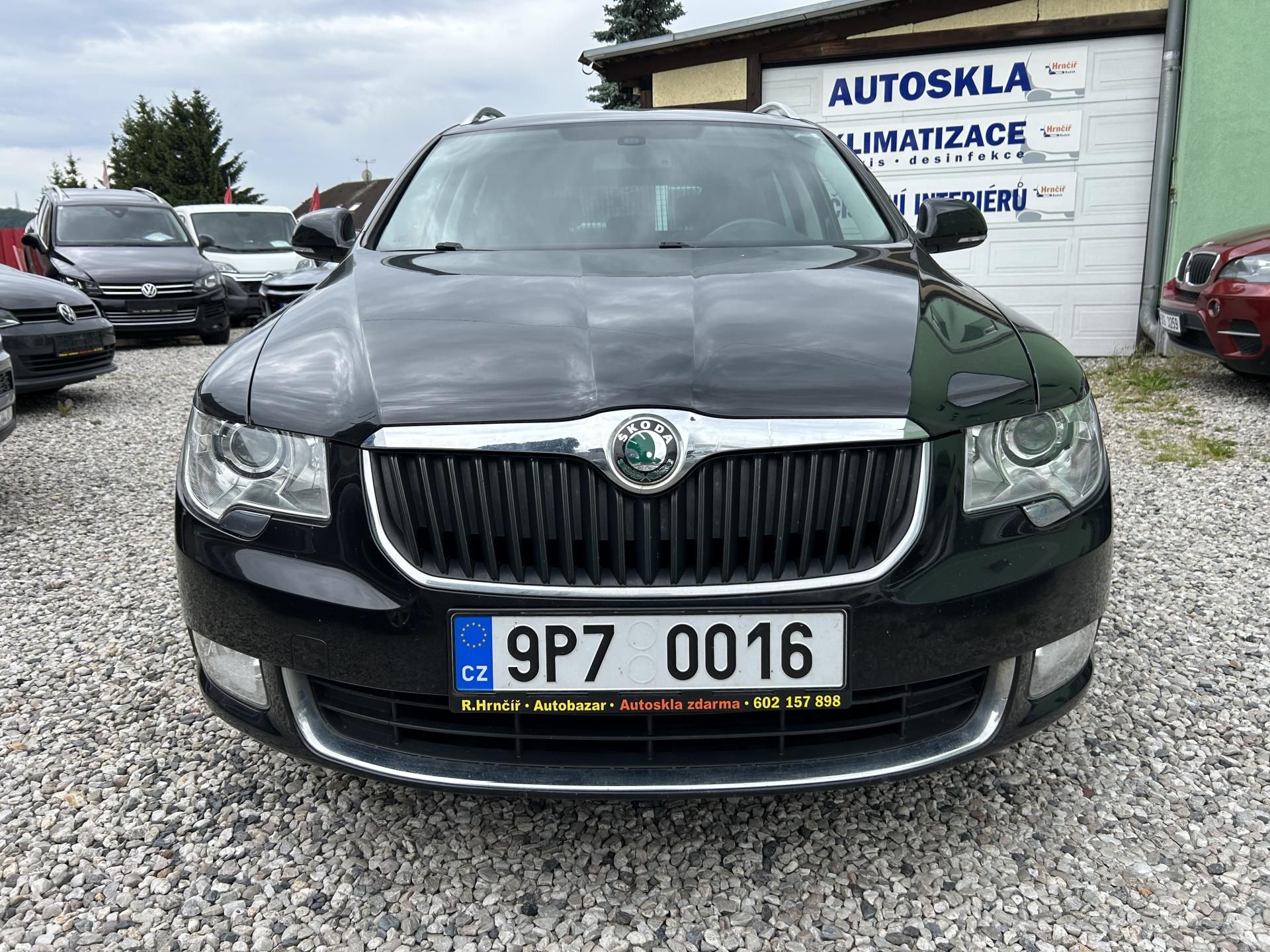 Škoda Superb, 2.0 TDi 103 KW - fotka 2