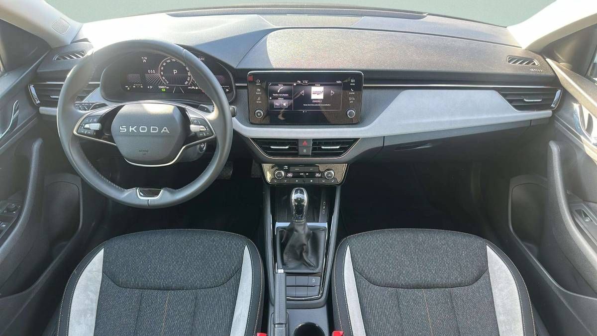 Škoda Scala, Top Selection 1,0TSI 85kW DSG/ - fotka 5