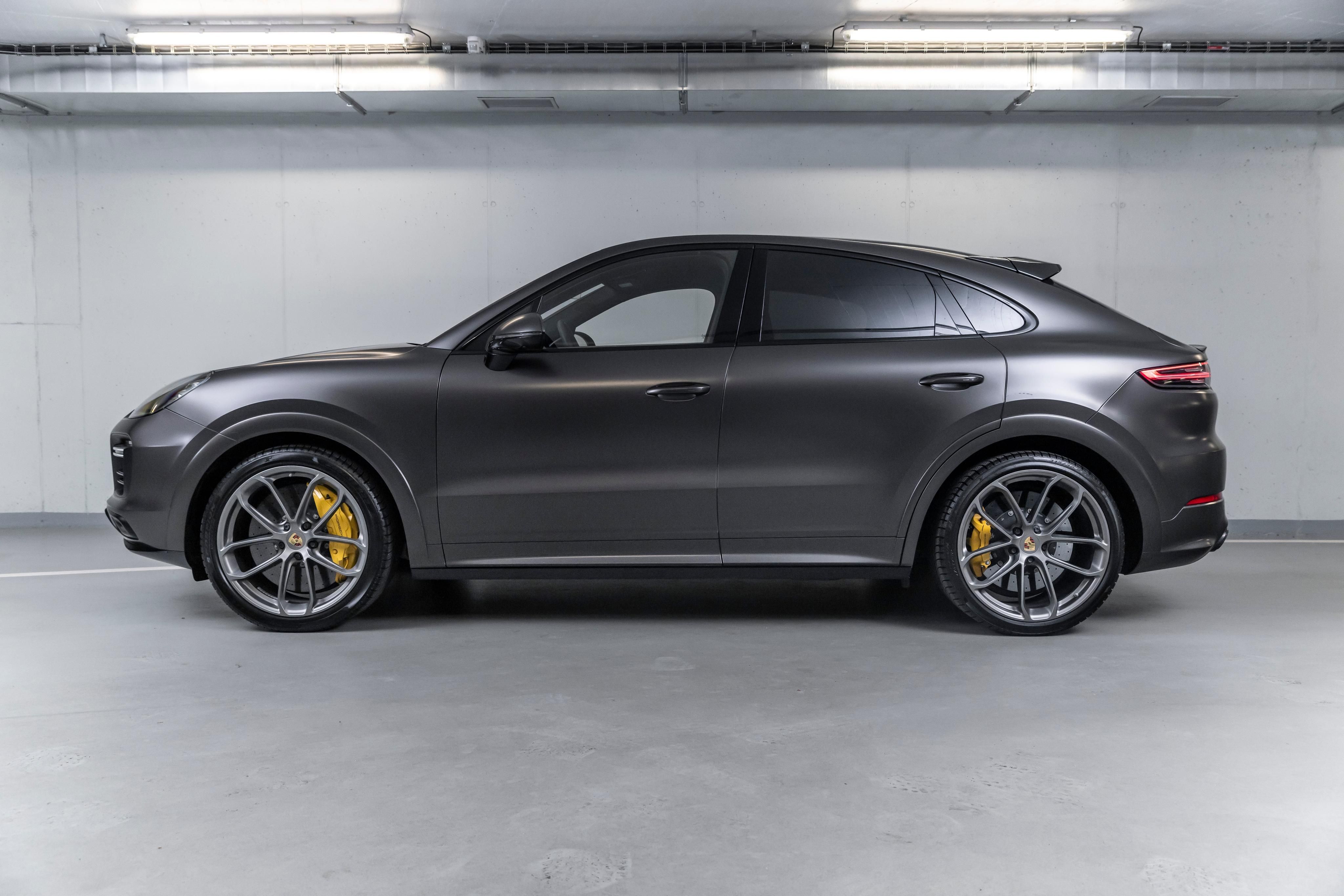 Porsche Cayenne, Turbo Coupe - fotka 4