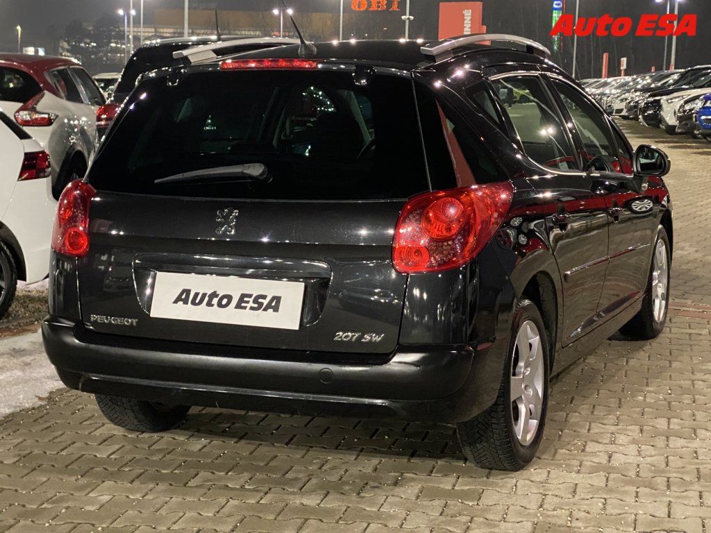 Peugeot 207, 1.6 i,Panorama - fotka 4