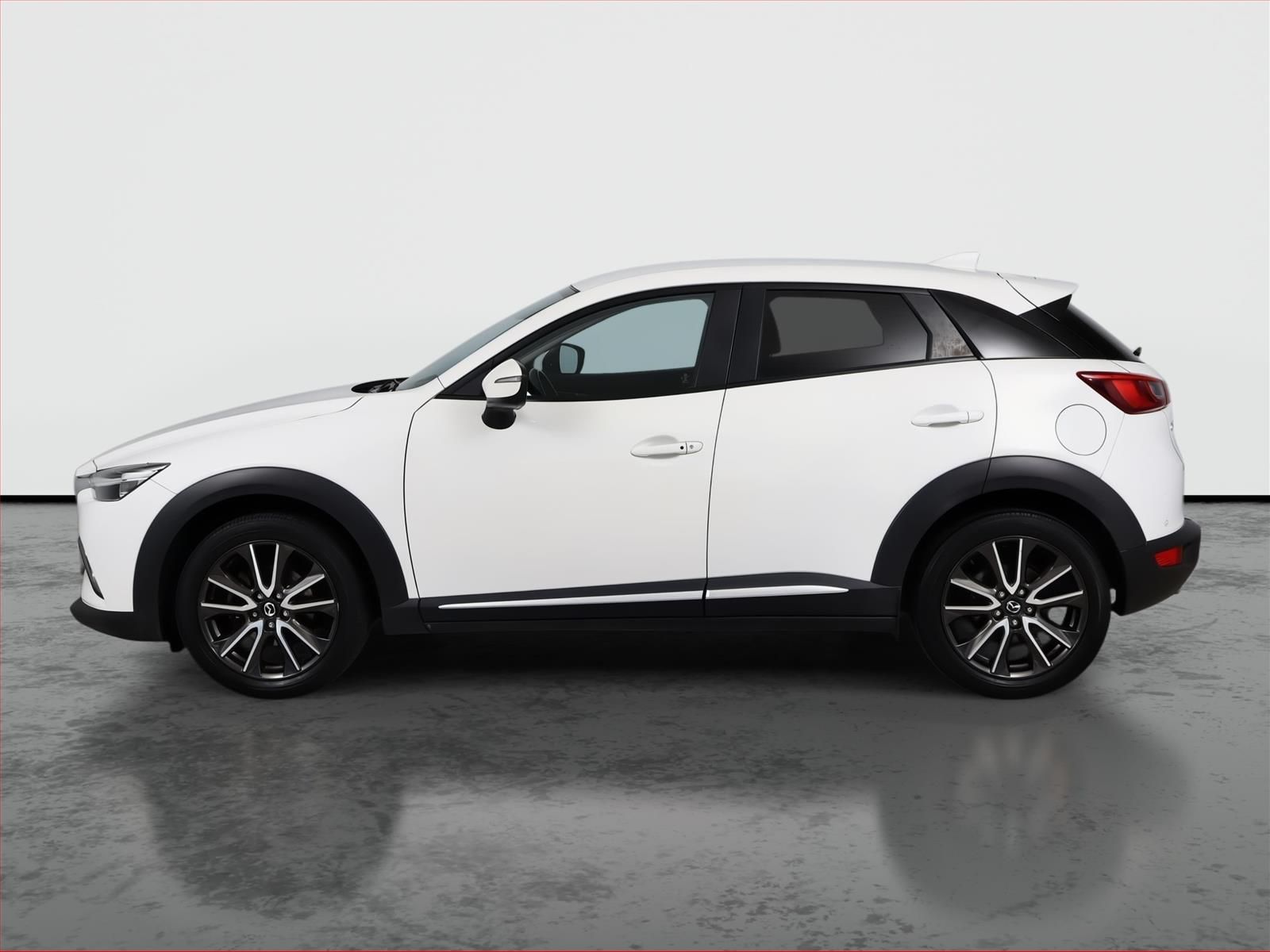 Mazda CX-3, 2.0 Skyactiv-G, Serv.kniha - fotka 3
