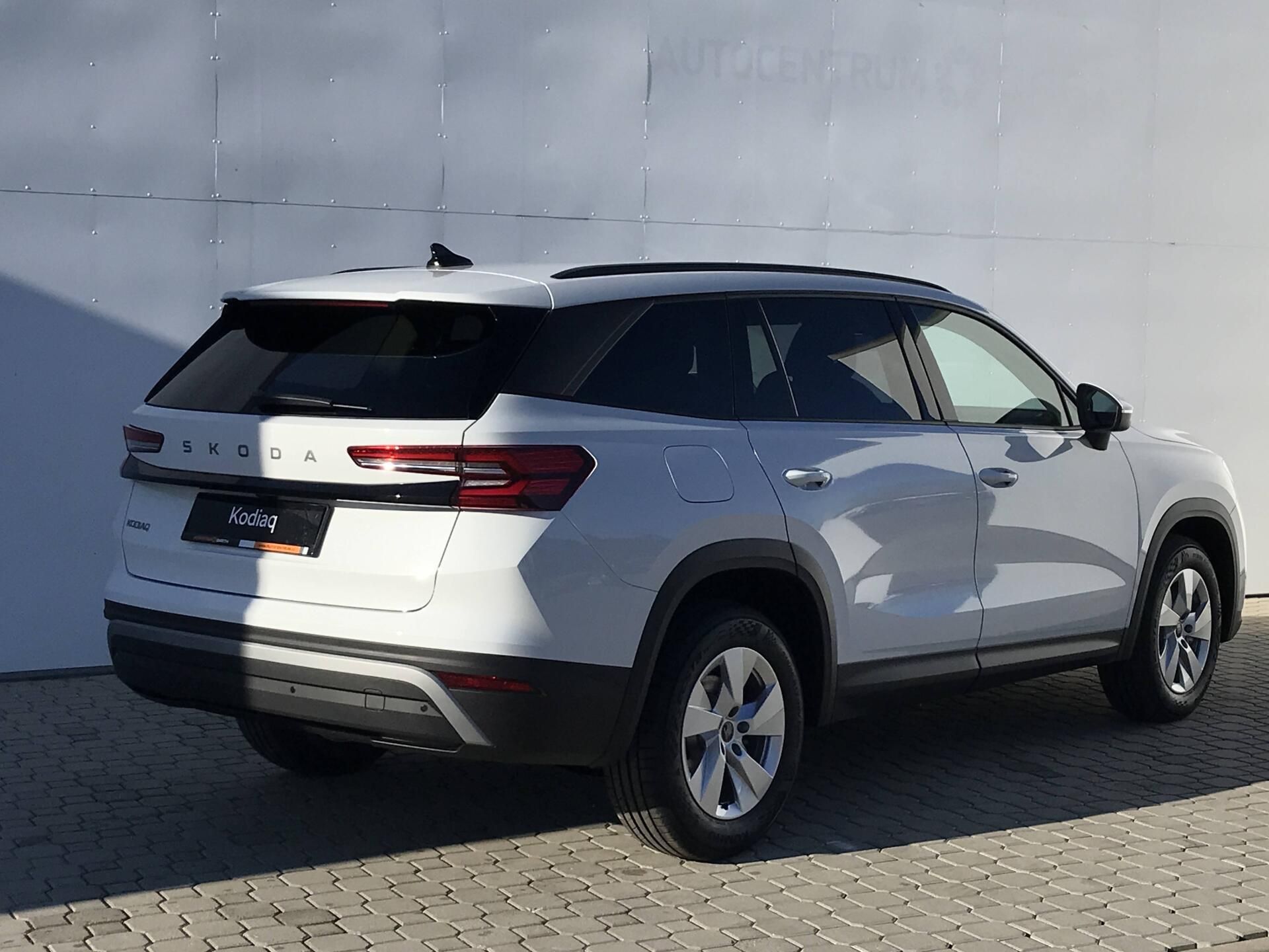 Škoda Kodiaq, Selection 7 DSG 2,0TDI - fotka 5