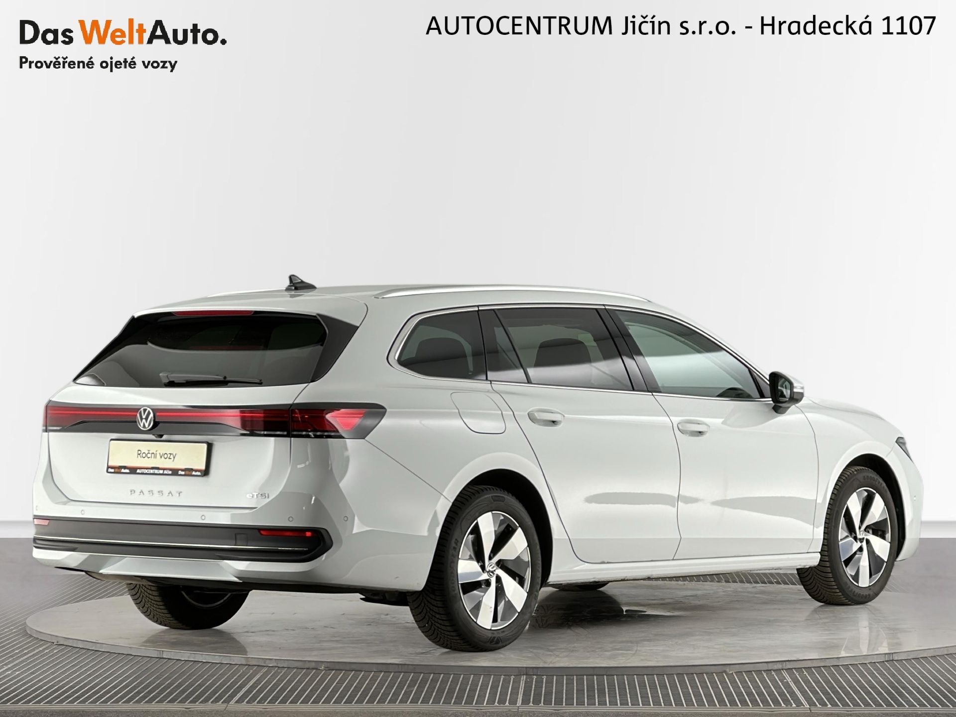 Volkswagen Passat, Business 1.5 TSI 110kW DSG - fotka 2