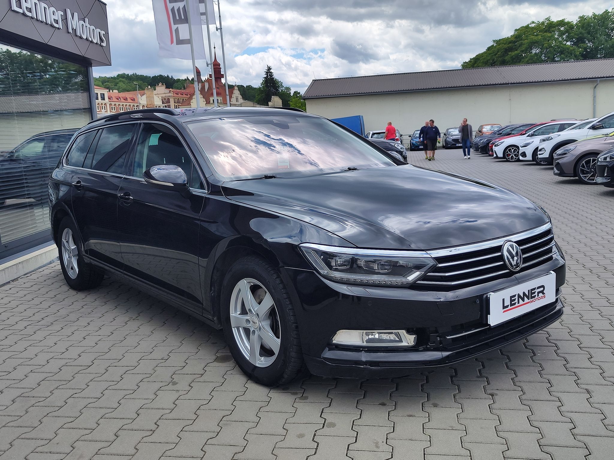 Volkswagen Passat, 2.0 TDi/110kW Comfortline DSG - fotka 3