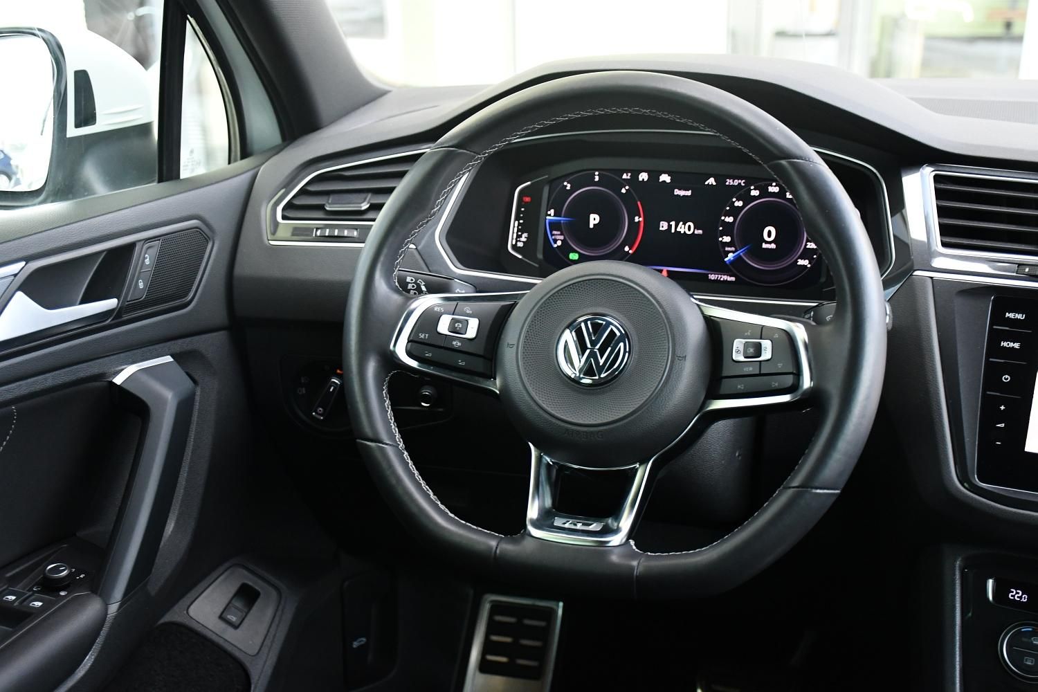 Volkswagen Tiguan, 2.0Bi-TDi R-LINE 4M DSG HUD ČR - fotka 6