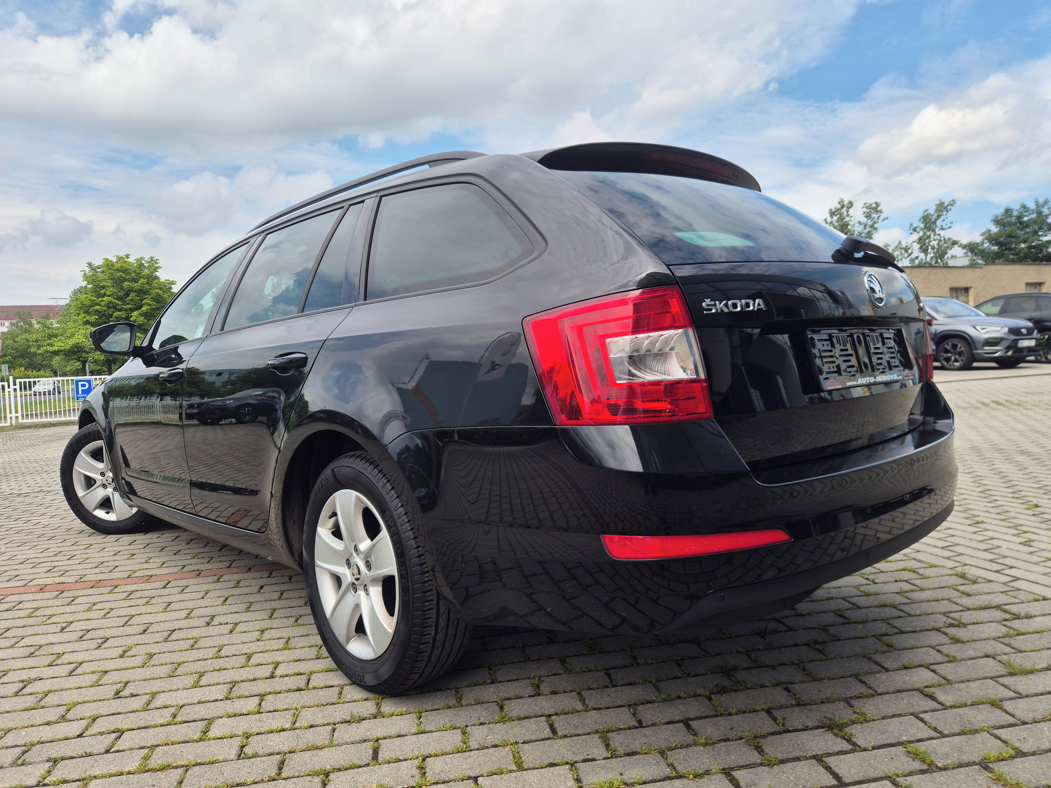 Škoda Octavia, 1 maj.plný servis ZÁRUKA 1 ROK - fotka 4