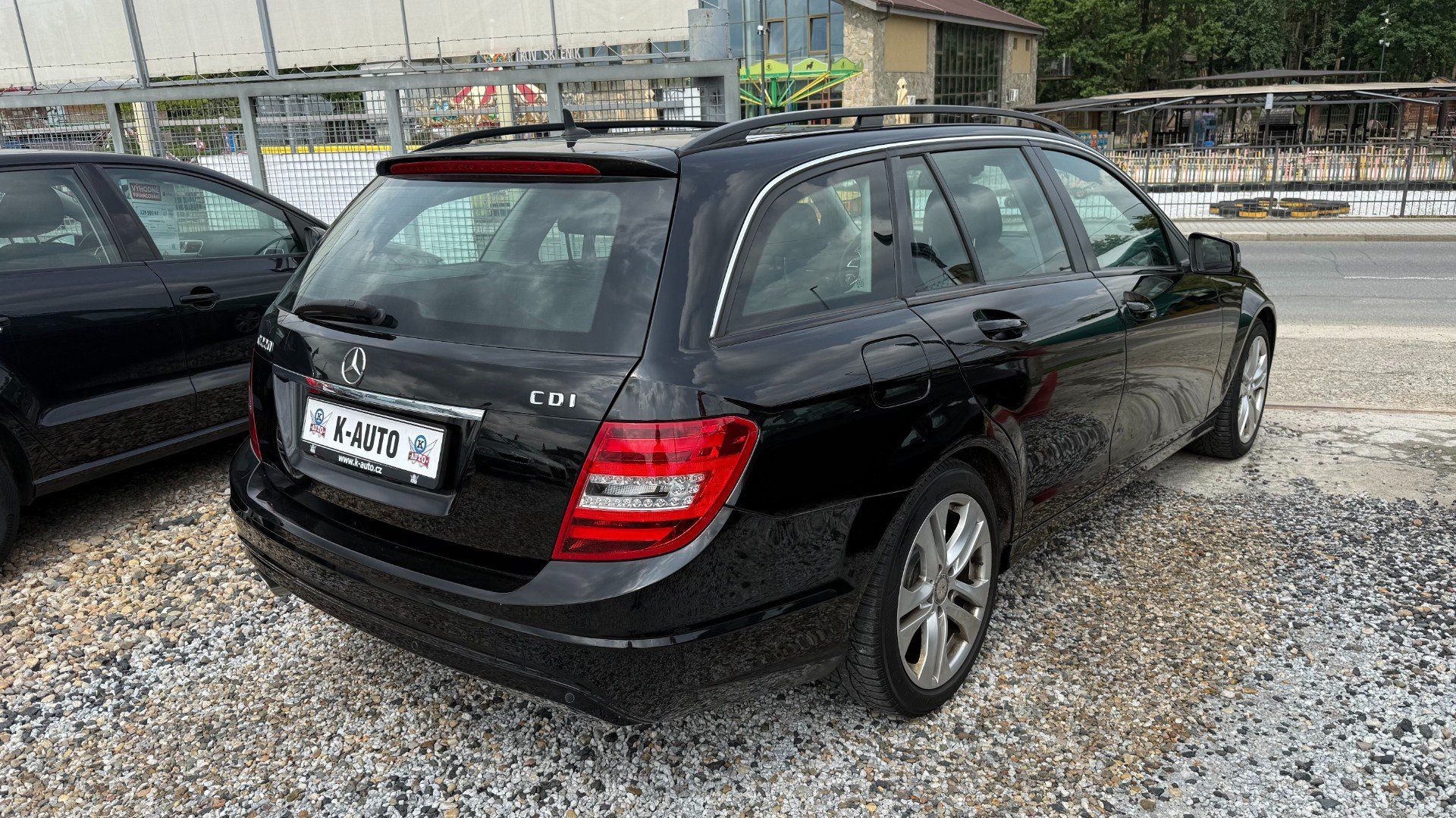 Mercedes-Benz Třídy C, C220CDi 125kW *Xenon*Navi*Alu* - fotka 4
