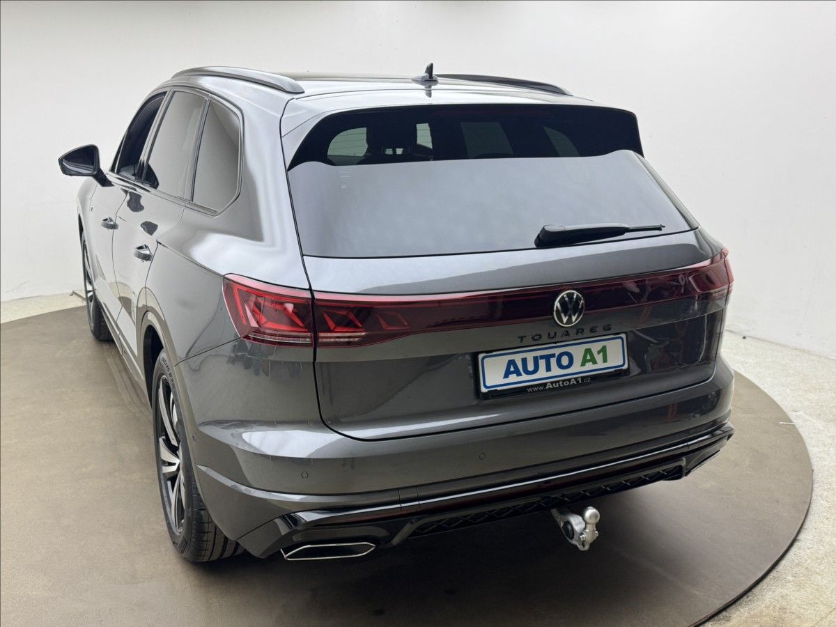 Volkswagen Touareg, 3,0 HUD MASÁŽ NZTOP ČR ZÁRUKA - fotka 6