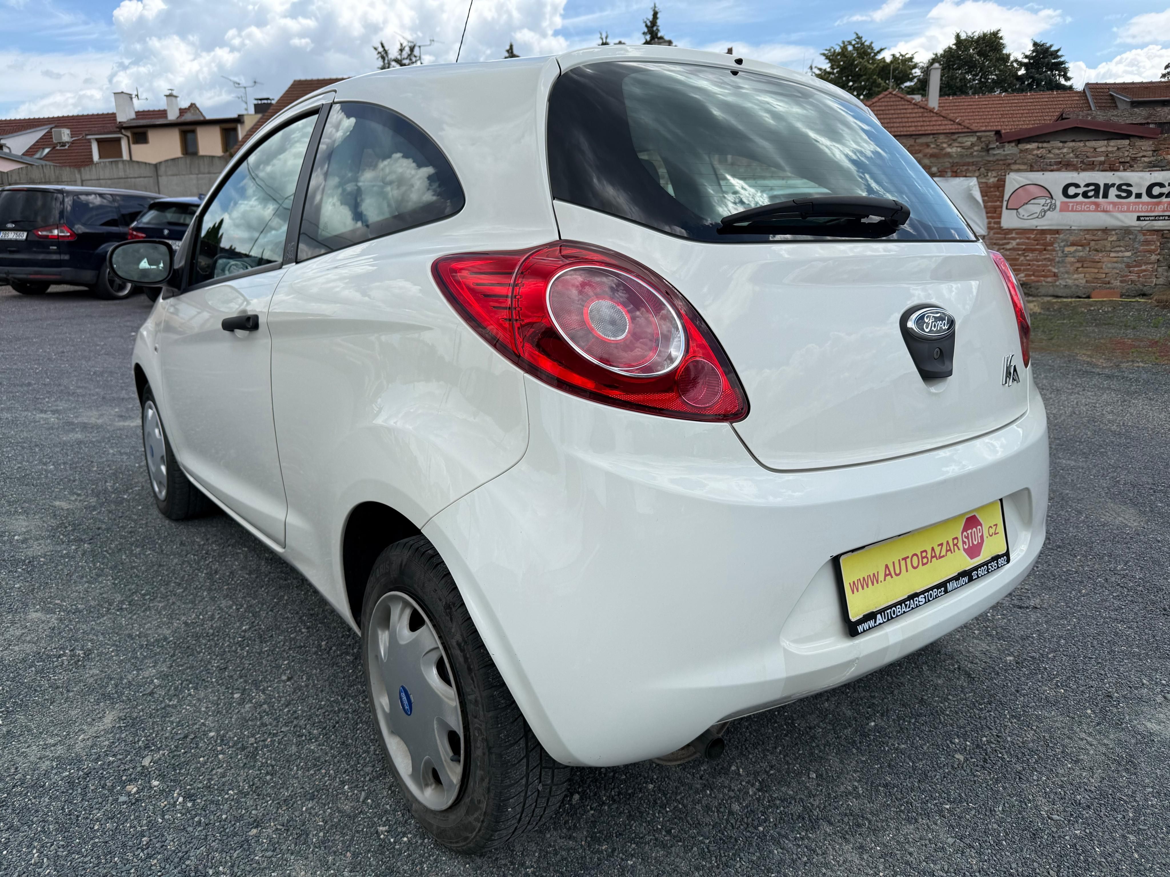 Ford Ka, 1.2i 51kW 1.MAJITEL 4MÍSTA - fotka 4
