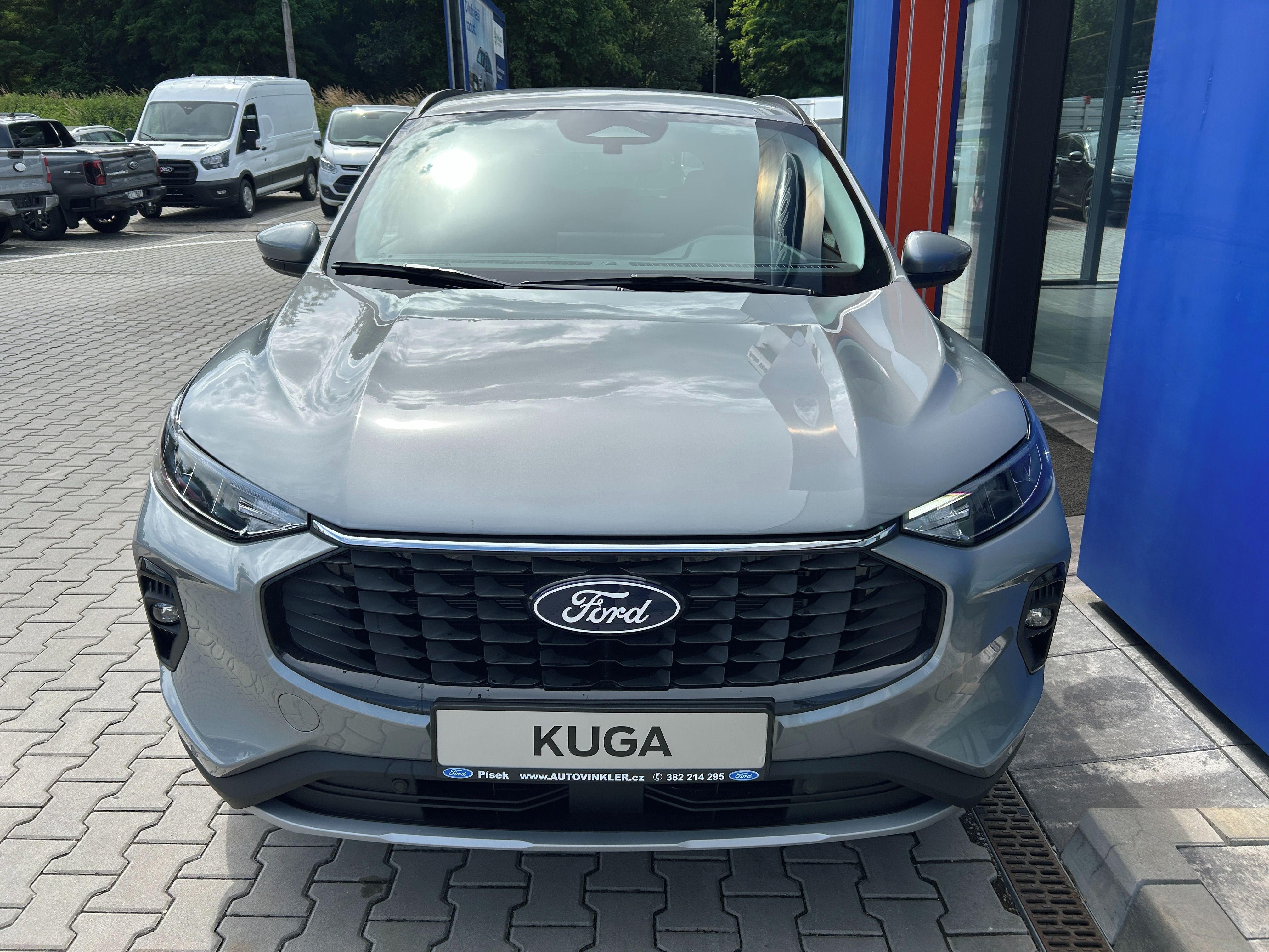 Ford Kuga, 2.5 Hybrid HEV 132kW Titanium - fotka 2