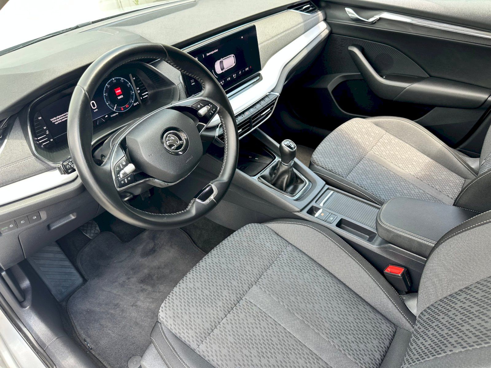 Škoda Octavia, 2.0 TDI 110kW Style Combi - fotka 6