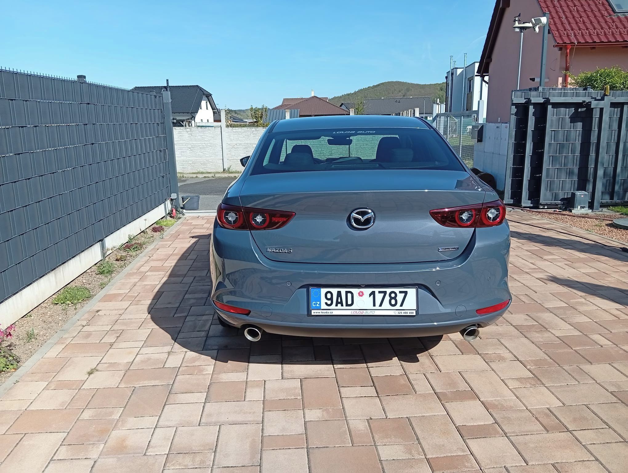 Mazda 3, ExclusiveLine Skyactiv-X 186HP - fotka 4