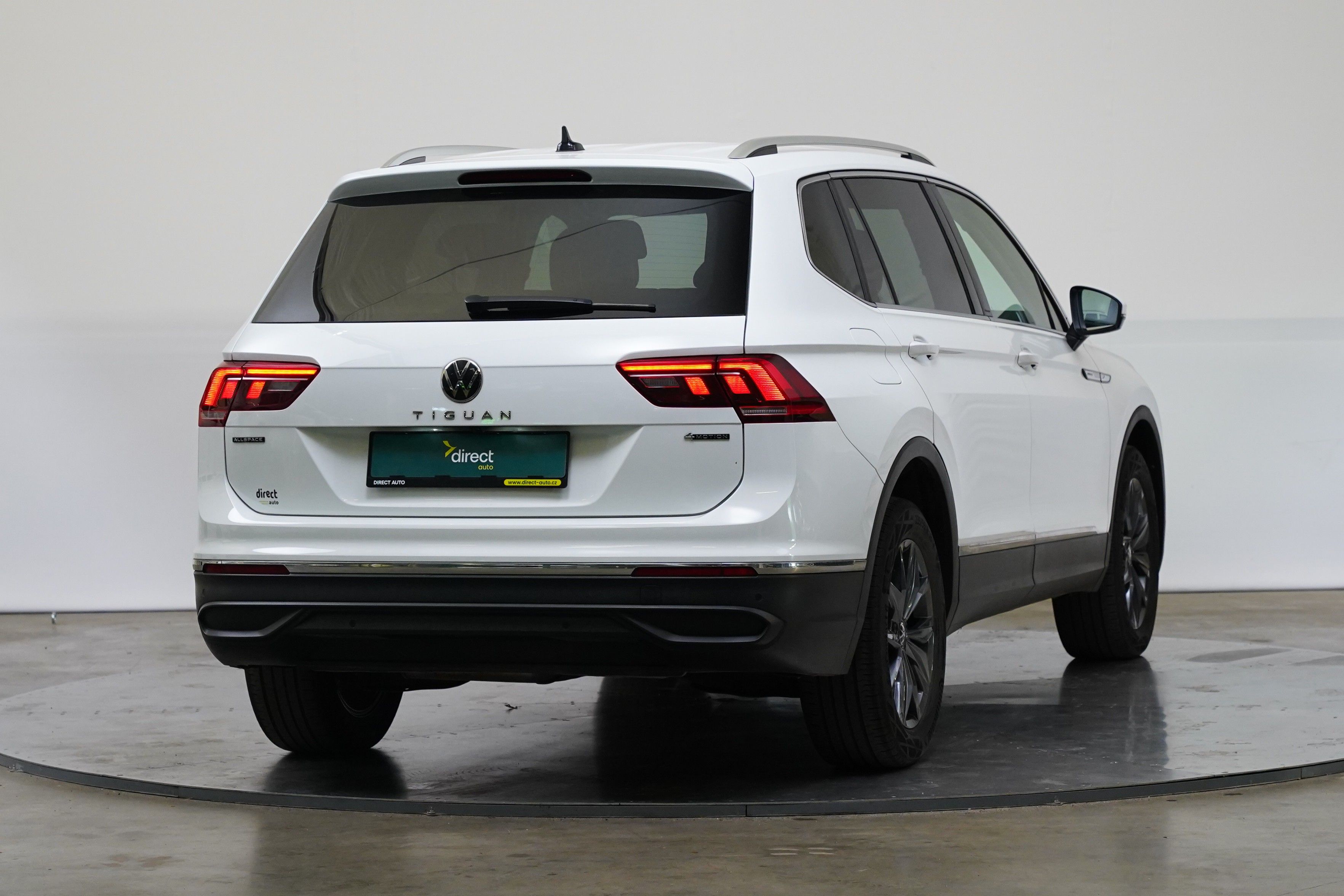 Volkswagen Tiguan, 2.0 TDI 110 kW Life - fotka 3