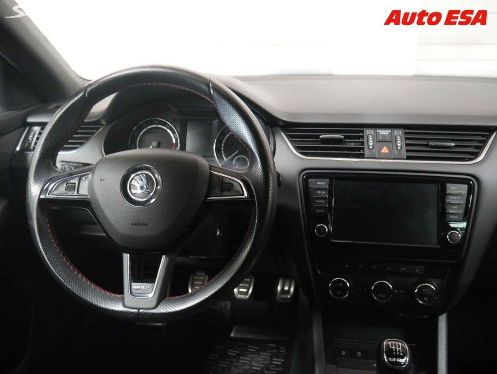 ŠKODA OCTAVIA RS COMBI 2.0 TSI 220CH