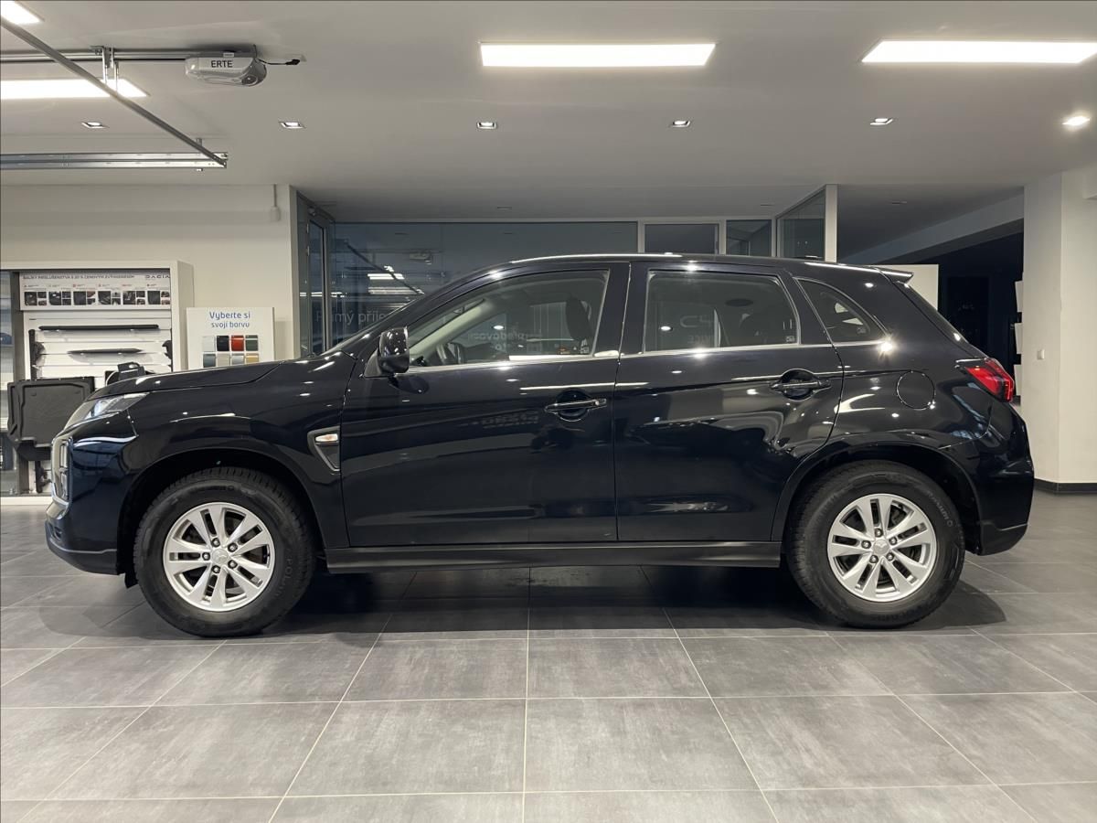 Mitsubishi ASX, 2,0 MIVEC 150k INVITE 2WD - fotka 2