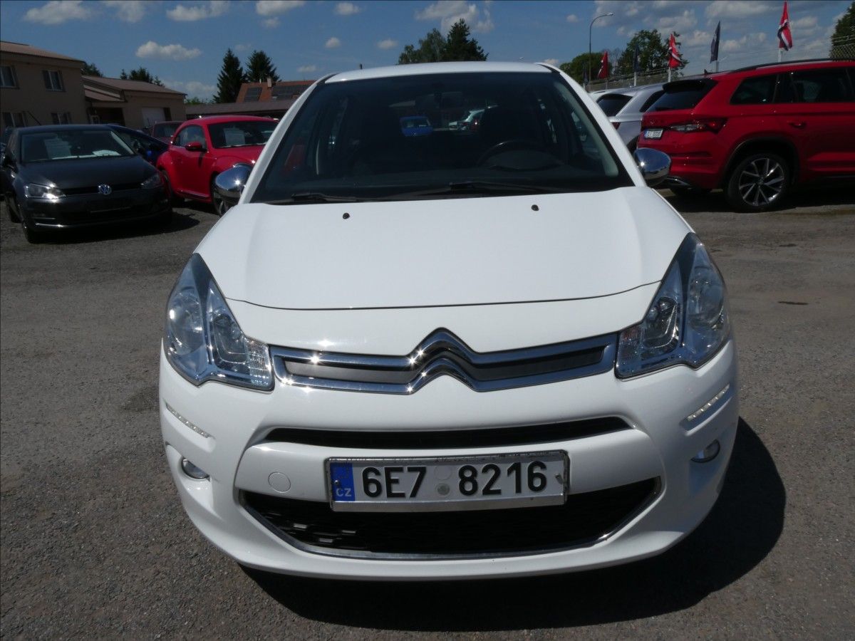 Citroën C3, 1,2 i 60kW klima,závěs,2x kola - fotka 2