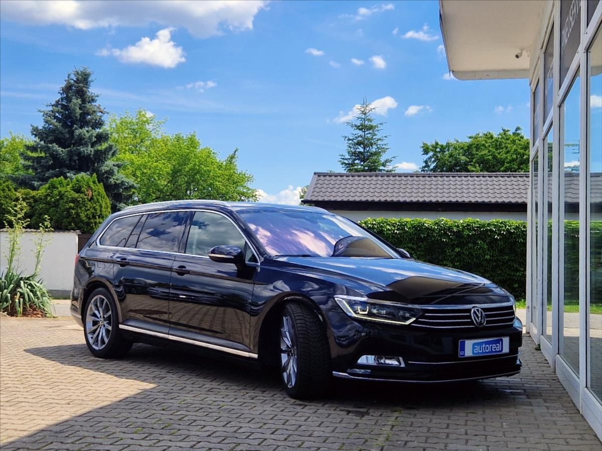 Volkswagen Passat, 2,0 TDI TOPSTAV - fotka 6
