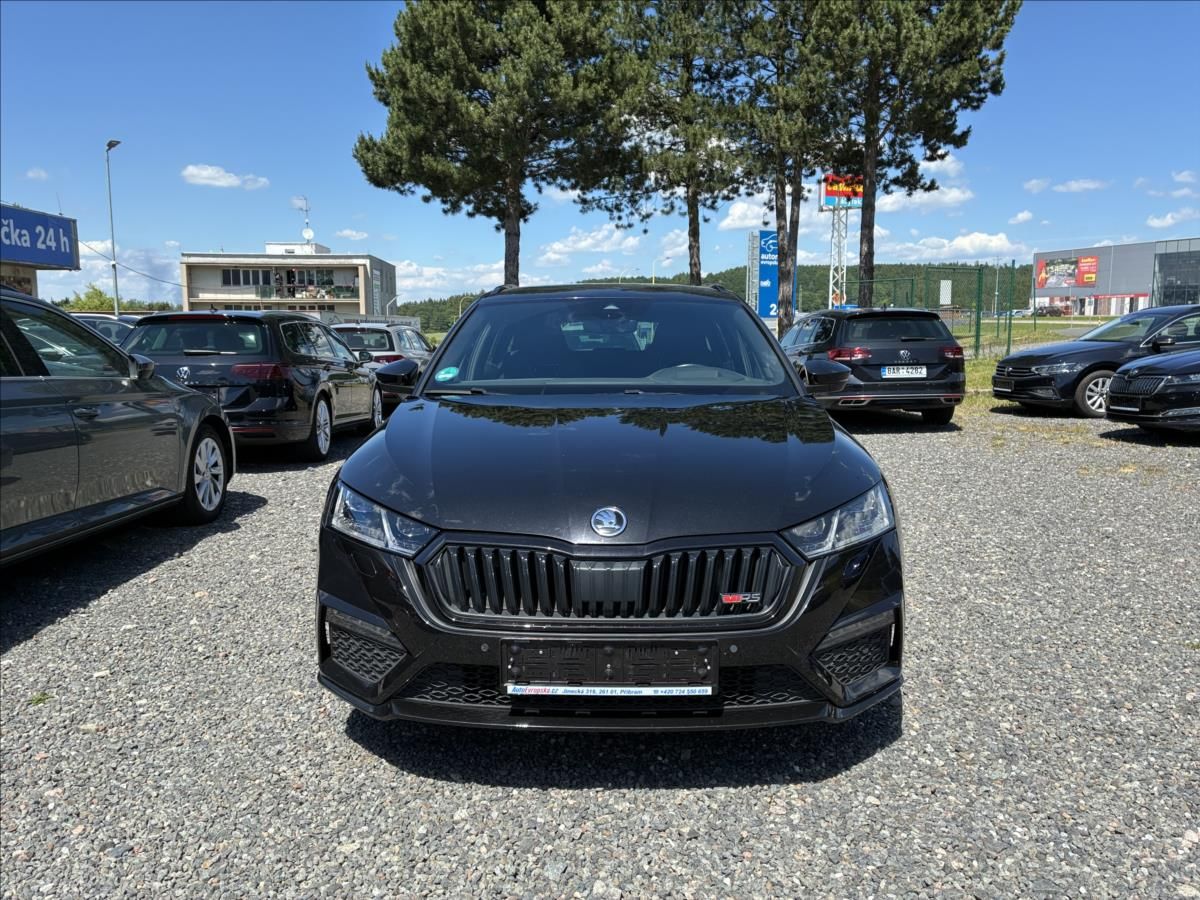 Škoda Octavia, 2,0 RS,TAŽNÉ,COLUMBUS,HEAD-UP - fotka 4