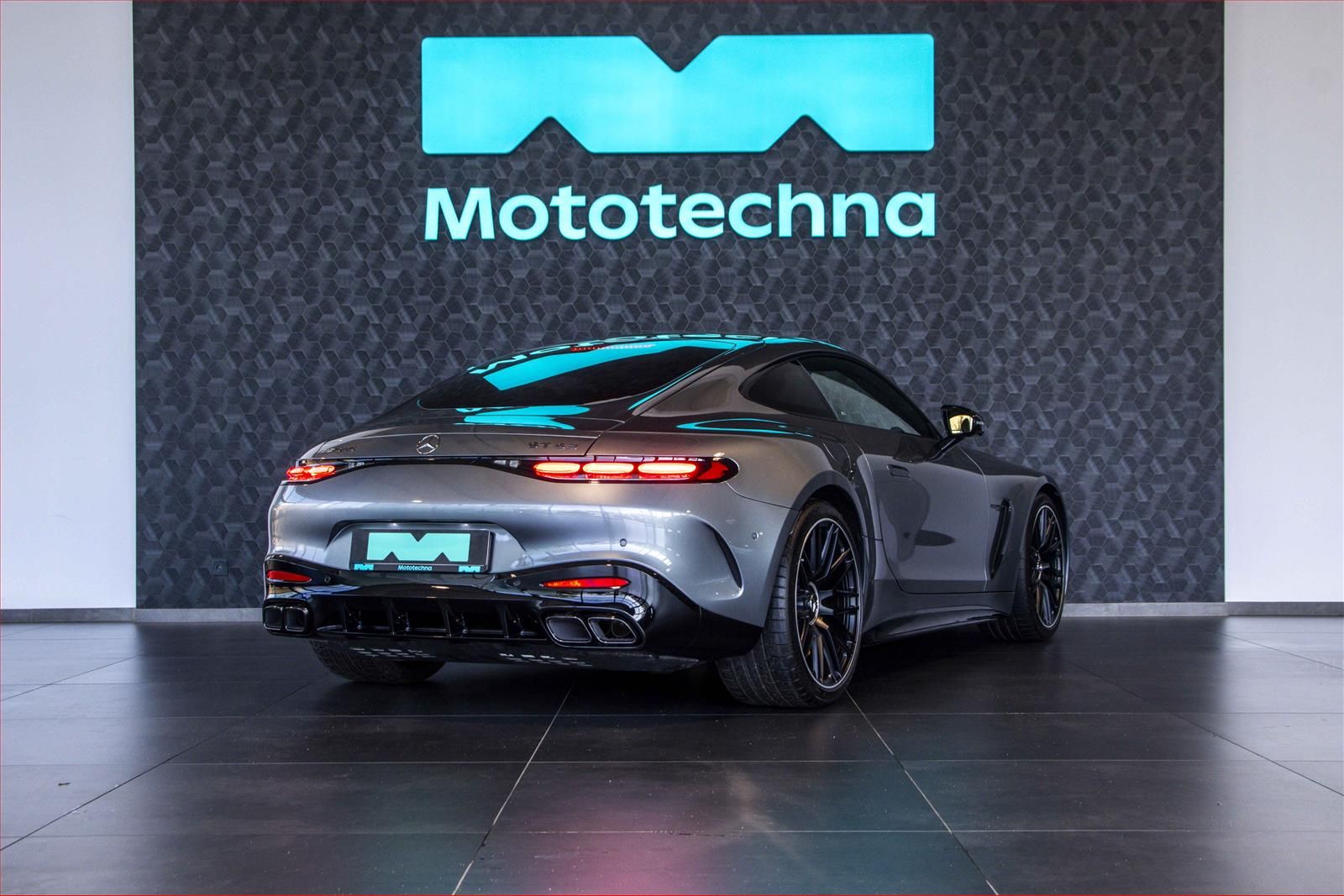 Mercedes-Benz AMG GT, AMG GT 63 4MATIC+, DPH - fotka 5