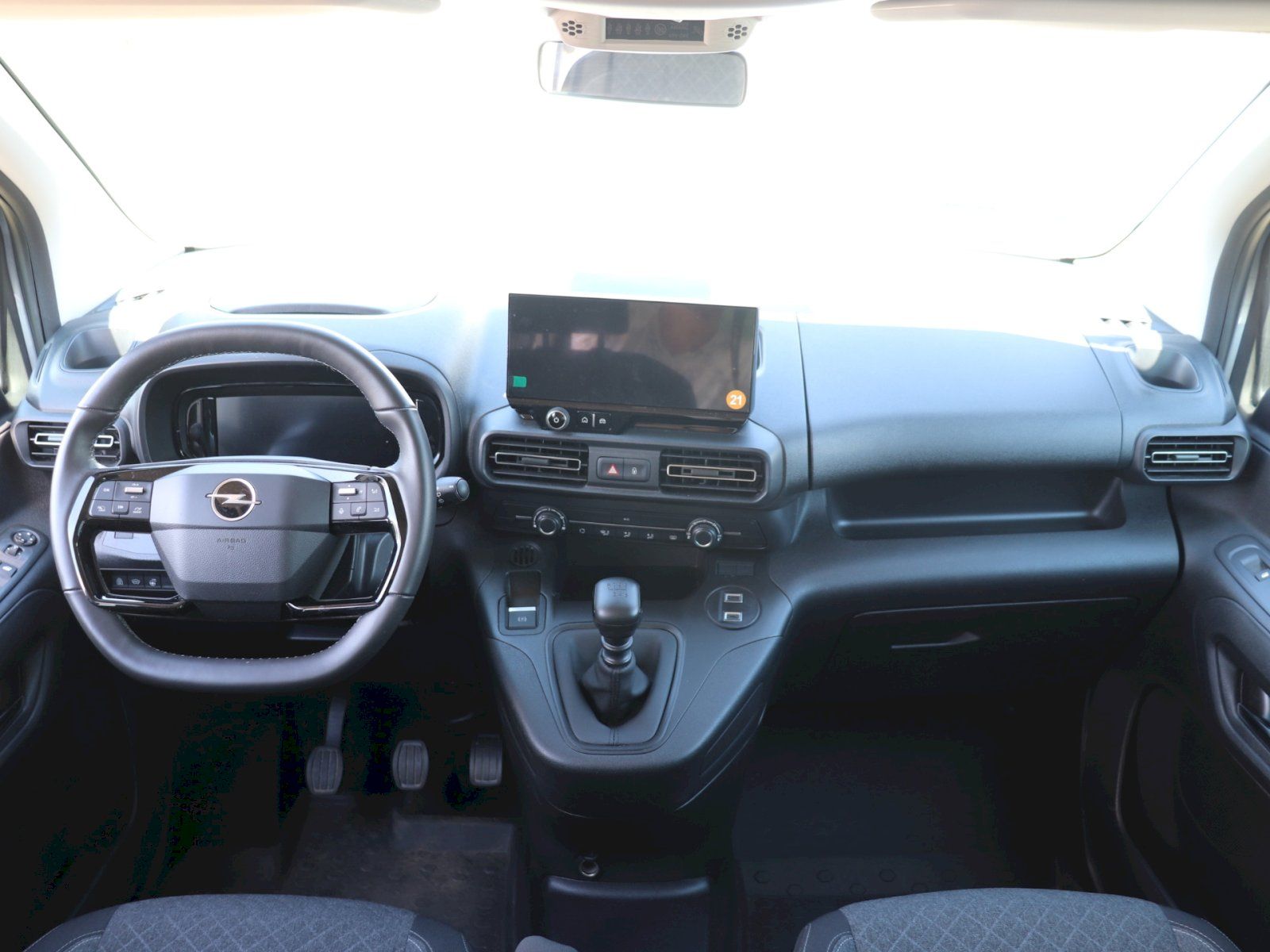 Opel Combo, Combo Life 1.2 Turbo 81kW / 6s - fotka 5