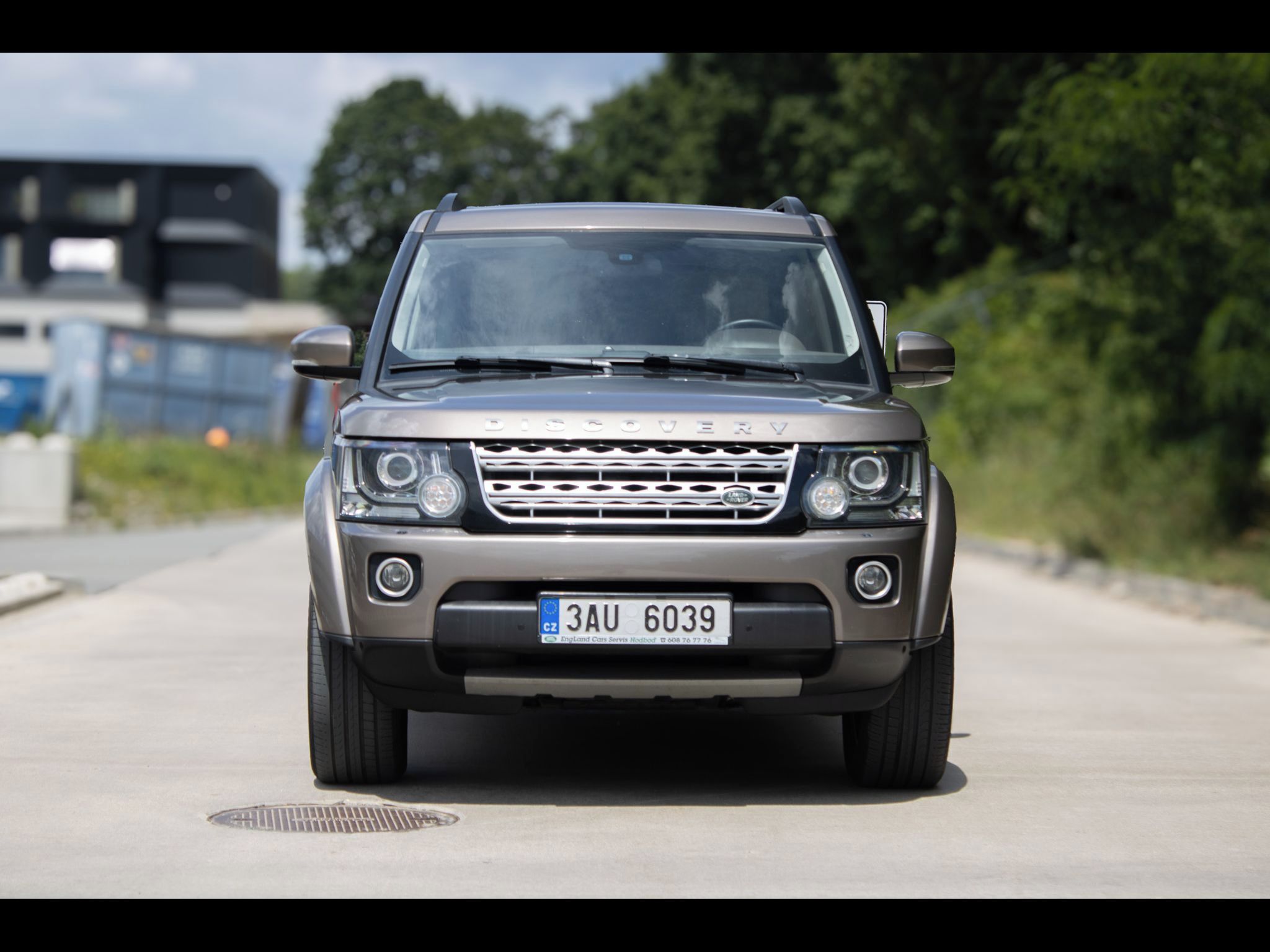 Land Rover Discovery, Úplná servisní historie, bez i - fotka 2