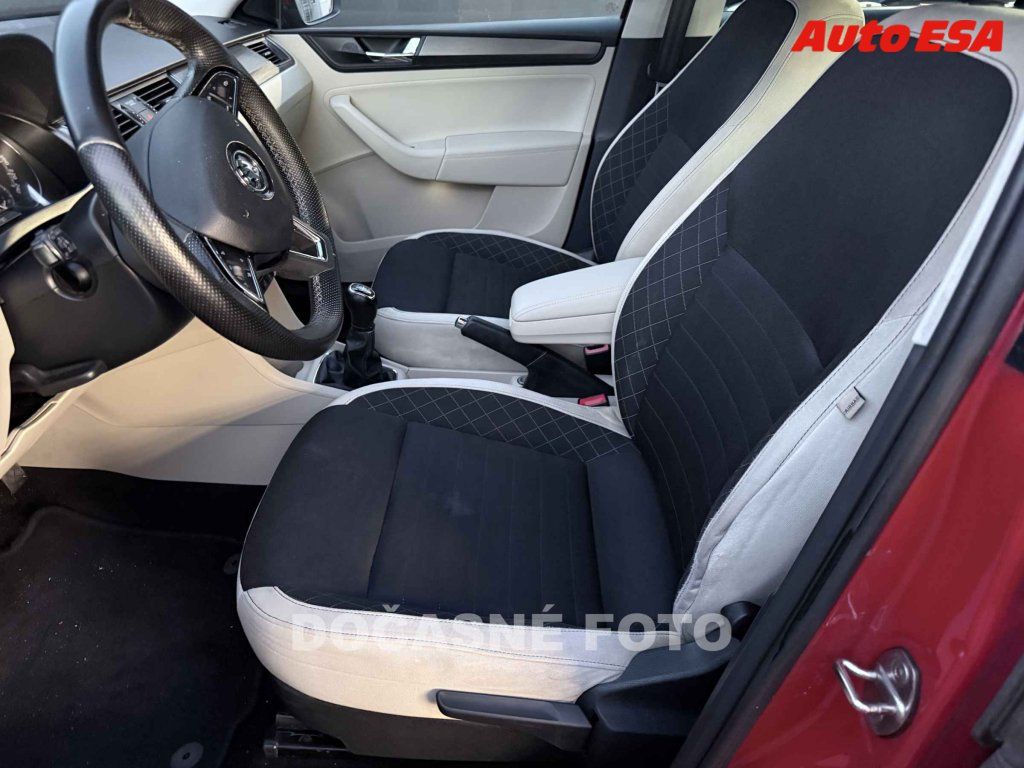 Škoda Rapid, 1.0tsi,ČR - fotka 3