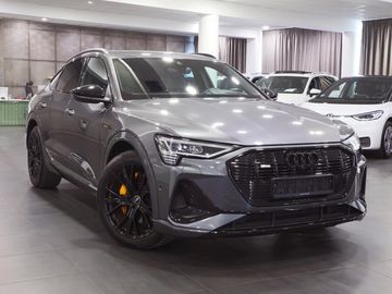 Sportback S-line Black 408PS