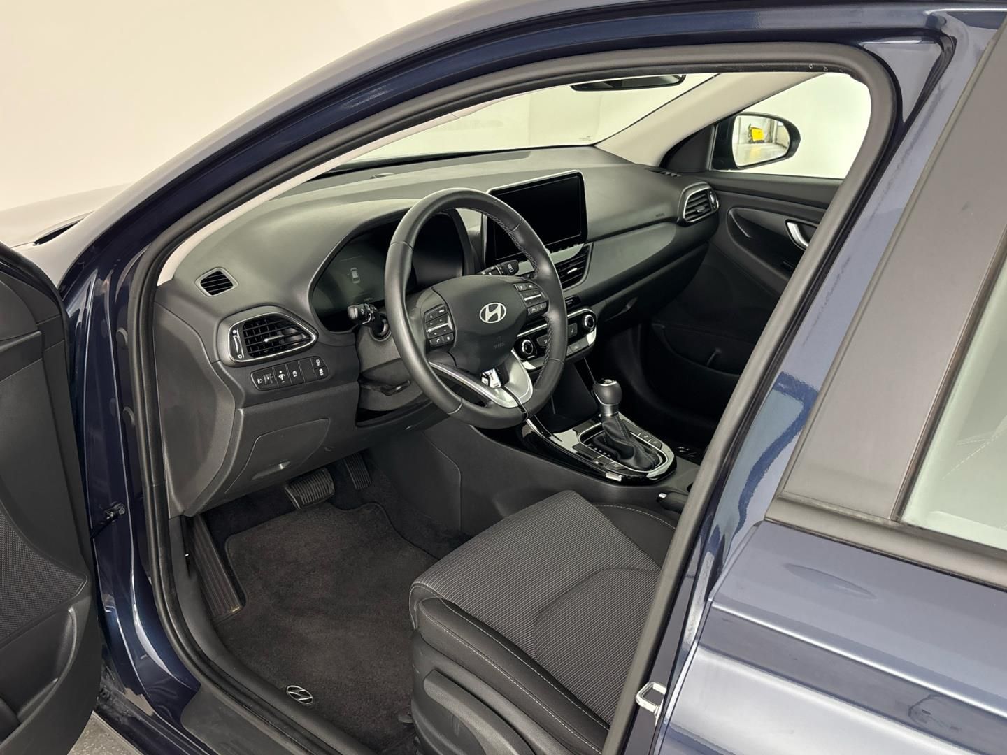 Hyundai i30, 1.5 T-GDI / 103 kW Smart DCT - fotka 6